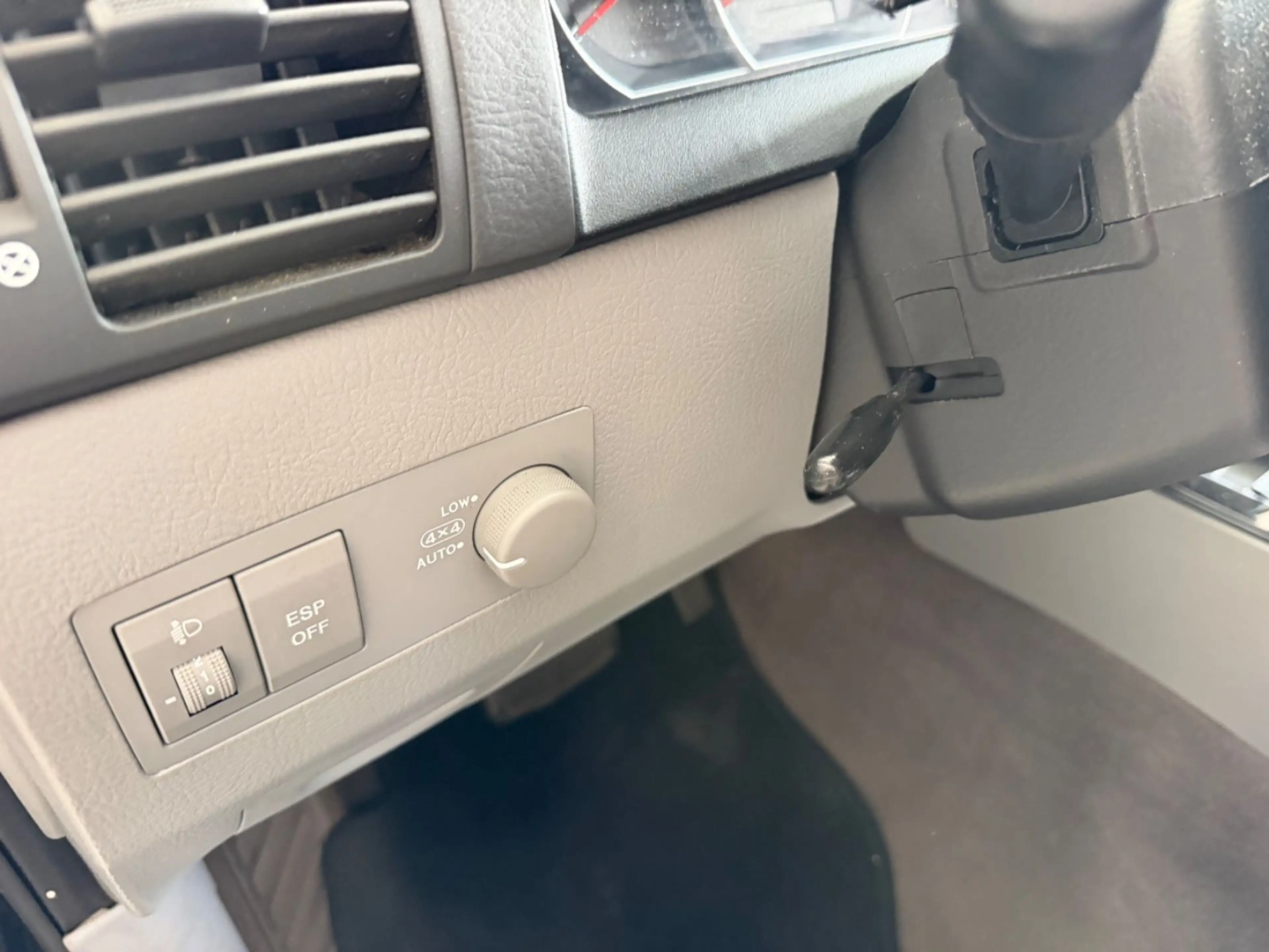 Kia Sorento 2.5 CRDi 4x4 VGT EX GSD Leder CarPlay — photo 4