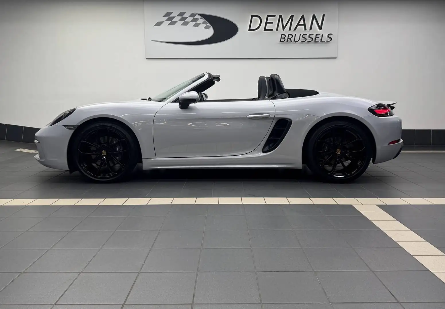 Porsche 718 Boxster Style Edition * PDK * Chrono * PASM * Capteur d'angle mort * Apple CarPlay Grau - 2