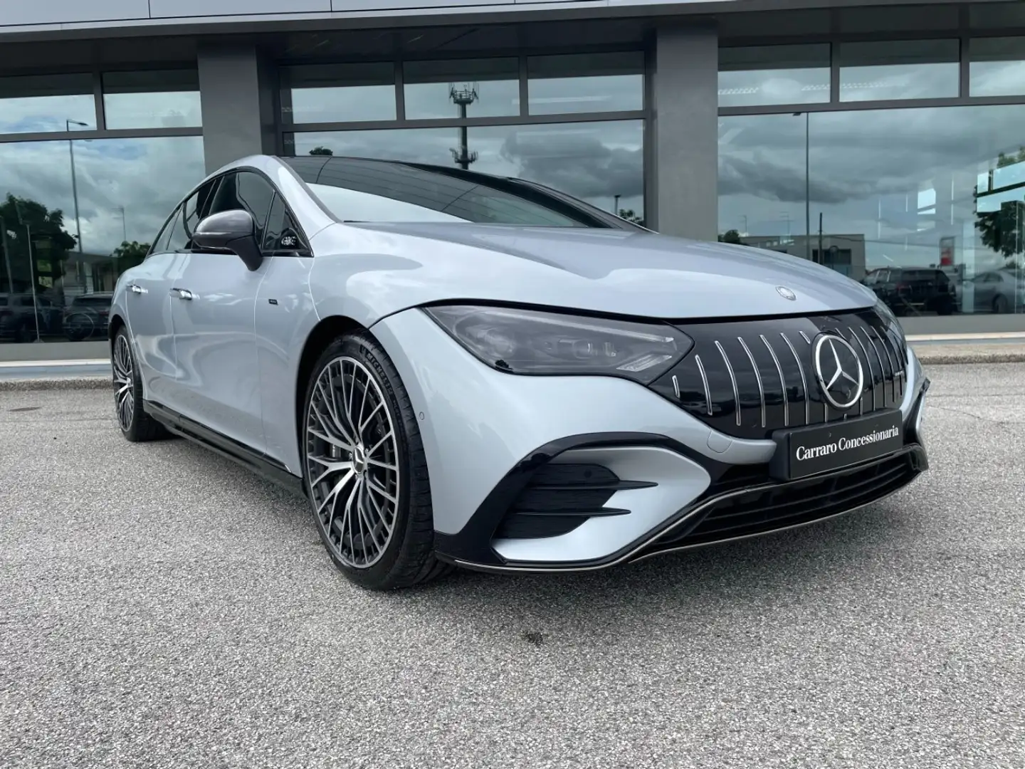 Mercedes-Benz EQE 43 Mercedes-AMG EQE 43 4MATIC Argent - 1