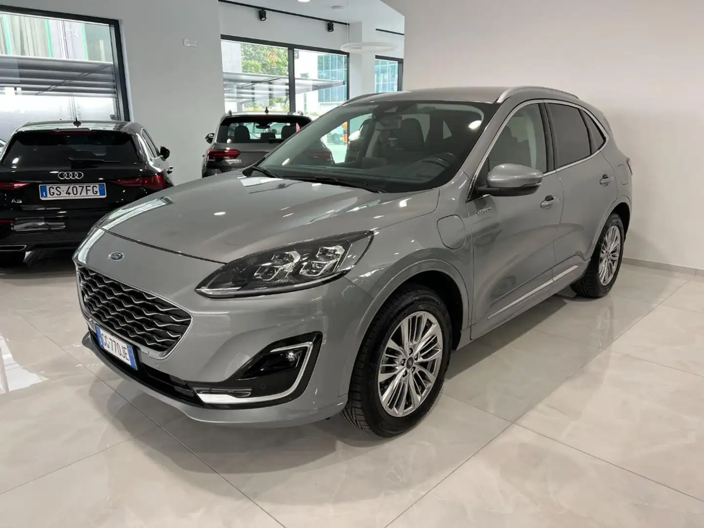Ford Kuga 2.5 Plug In Hybrid 225 CV CVT 2WD Vignale Full Opt Gris - 1