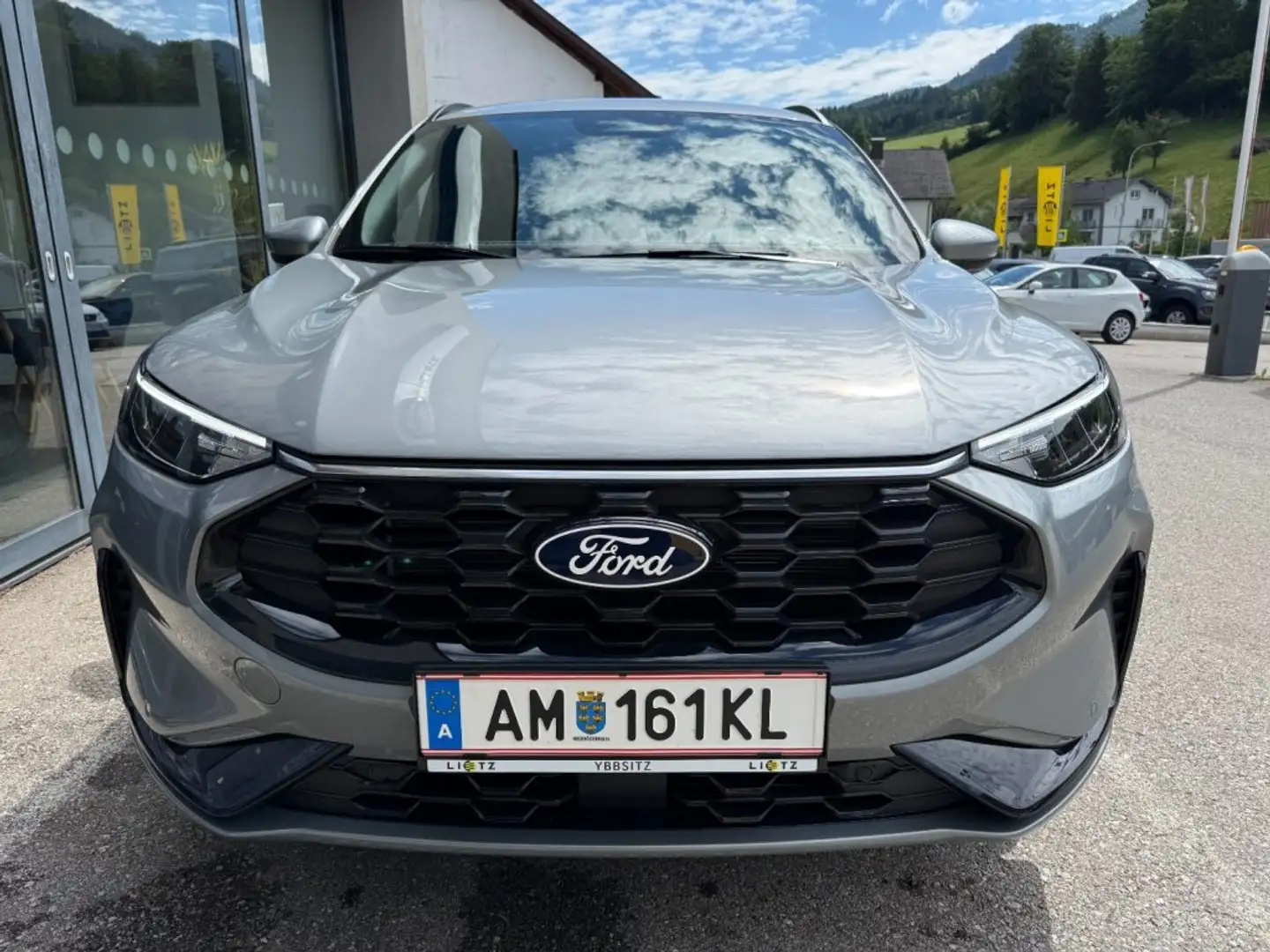 Ford Kuga ST LINE 2,5PHEV Grau - 2