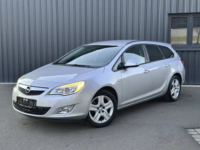 Opel Astra Design Edition