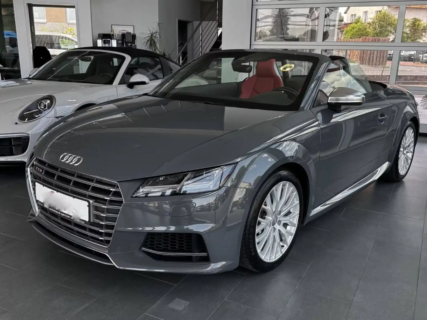 Audi TTS Roadtser III 2.0 TFSI 310ch quattro S tronic 6 Gris - 1