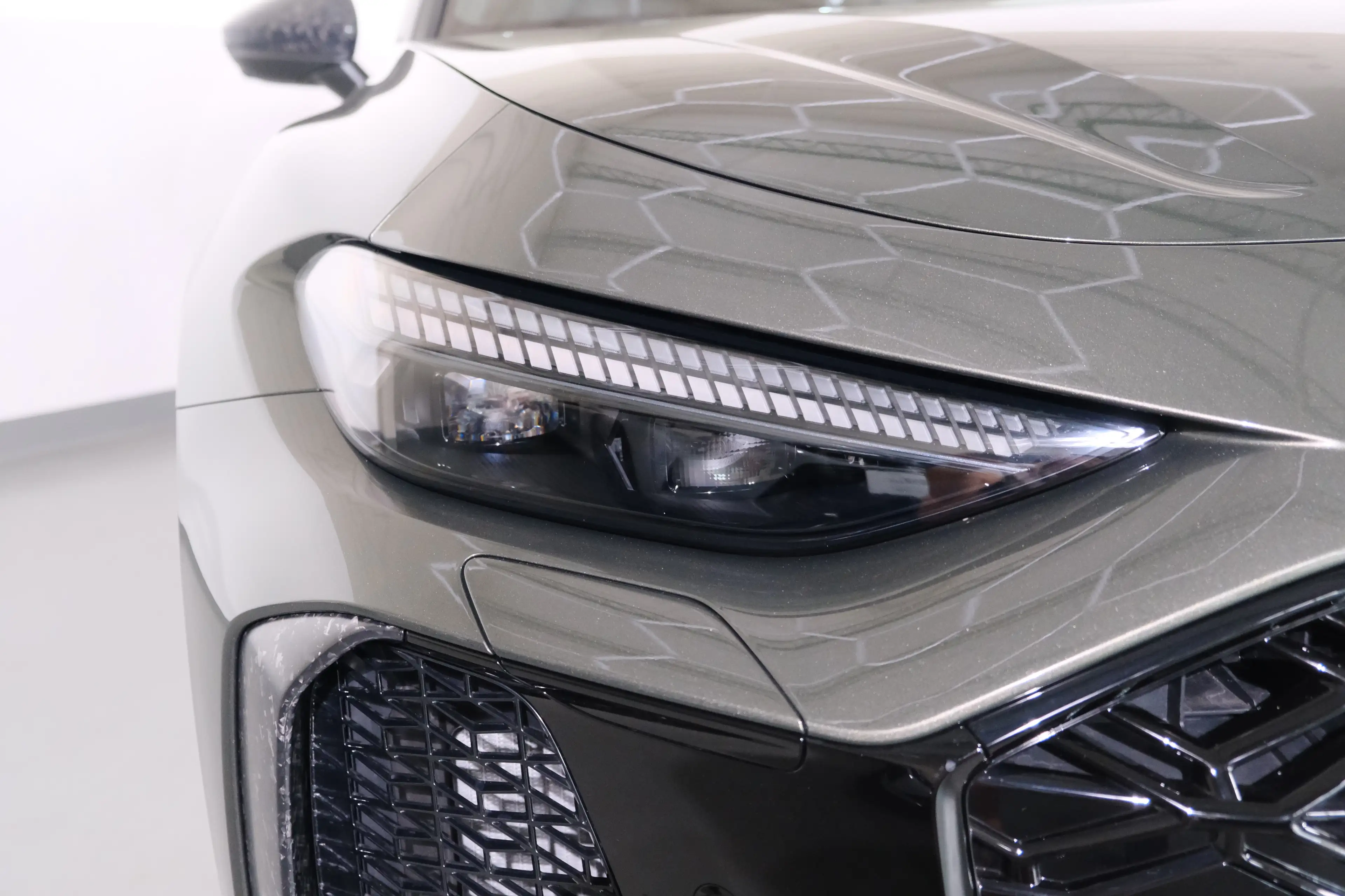 Audi RS5 RS5 Avant PHEV | B&O | Camo Carbon | Voll — photo 11