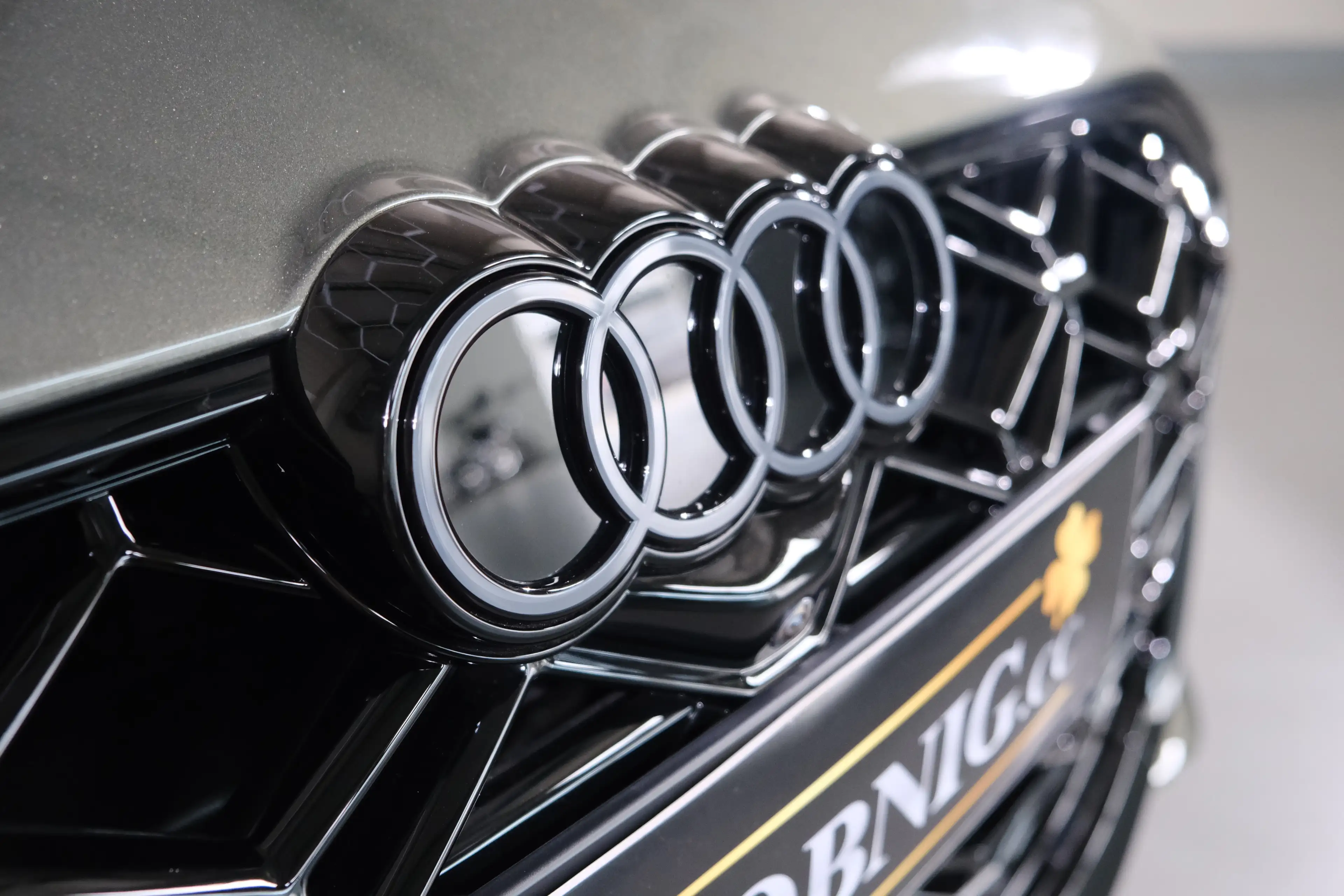 Audi RS5 RS5 Avant PHEV | B&O | Camo Carbon | Voll — photo 12