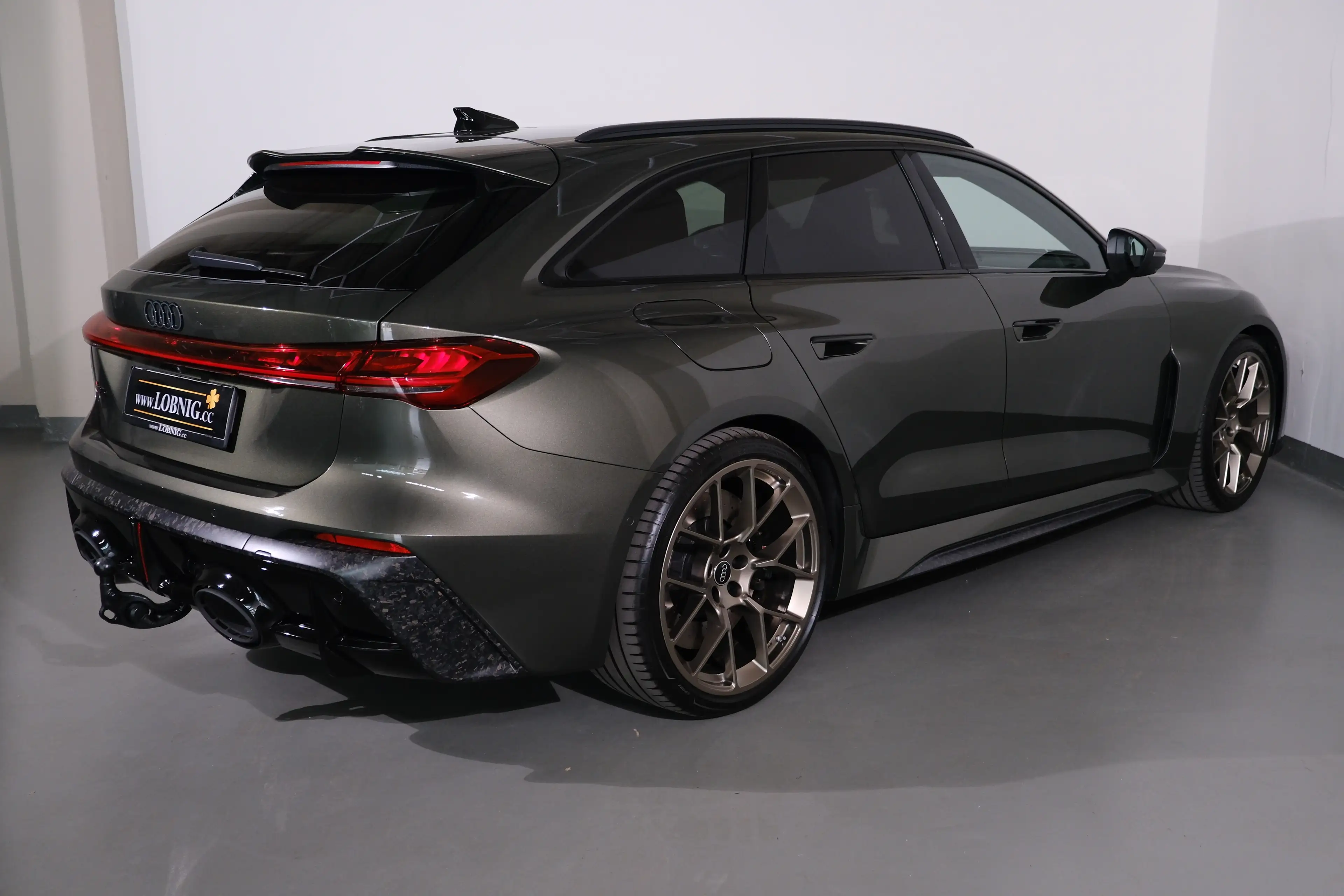 Audi RS5 RS5 Avant PHEV | B&O | Camo Carbon | Voll — photo 5