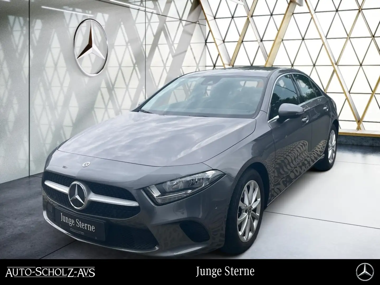 Mercedes-Benz A 180 Limousine Progressive CarPlay*Sitzklim*KAM Gris - 1