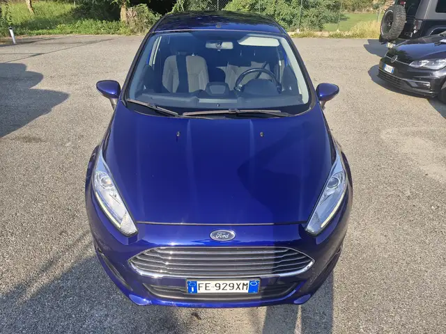 Ford Fiesta view 5
