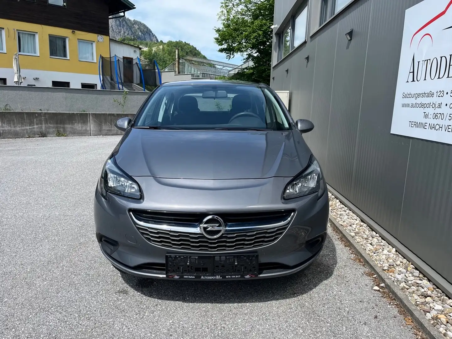 Opel Corsa 1,2 Ecotec Cool&Sound Grau - 2