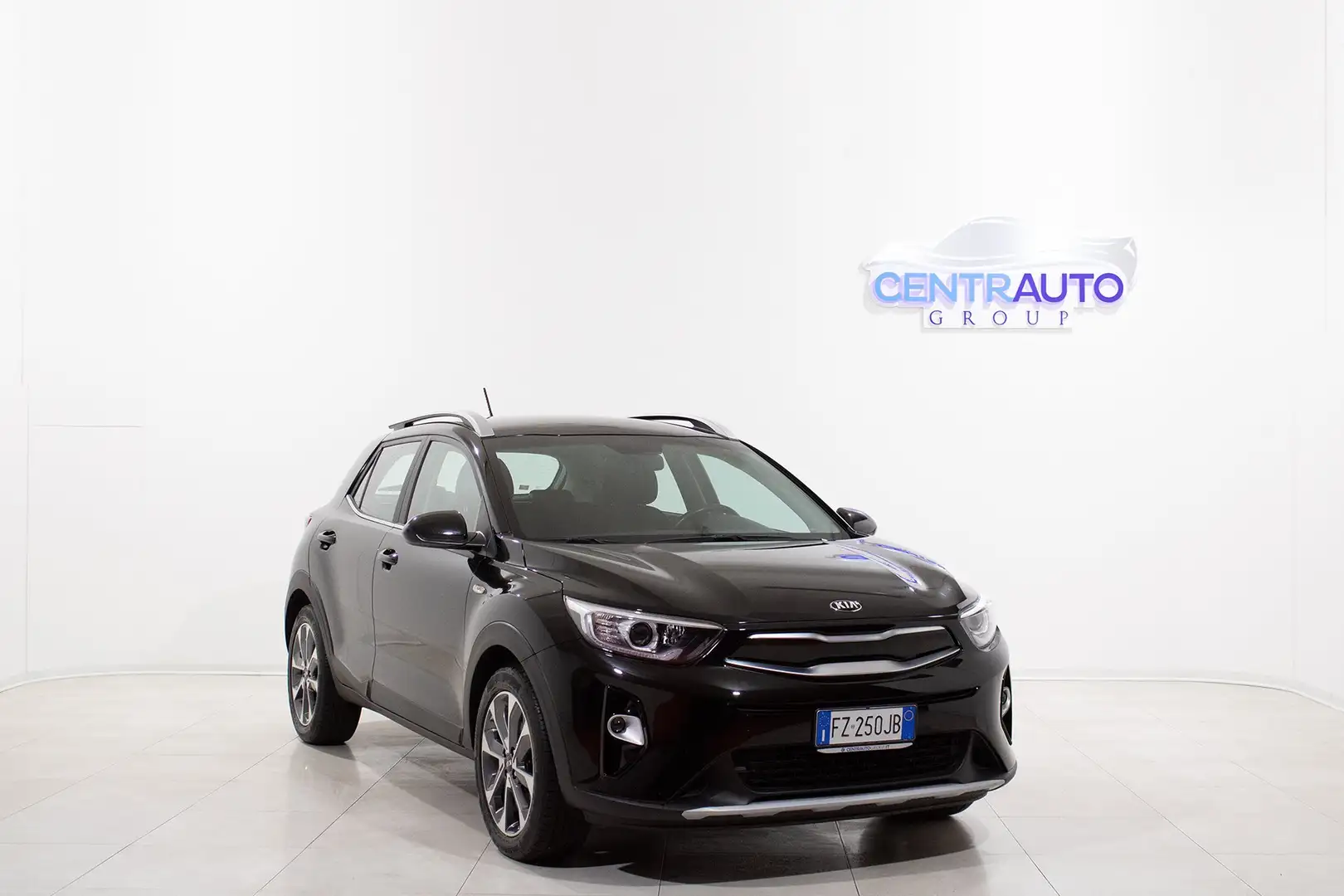 Kia Stonic 1.4 GPL 100cv STYLE *NEO PATENTATI* Nero - 1