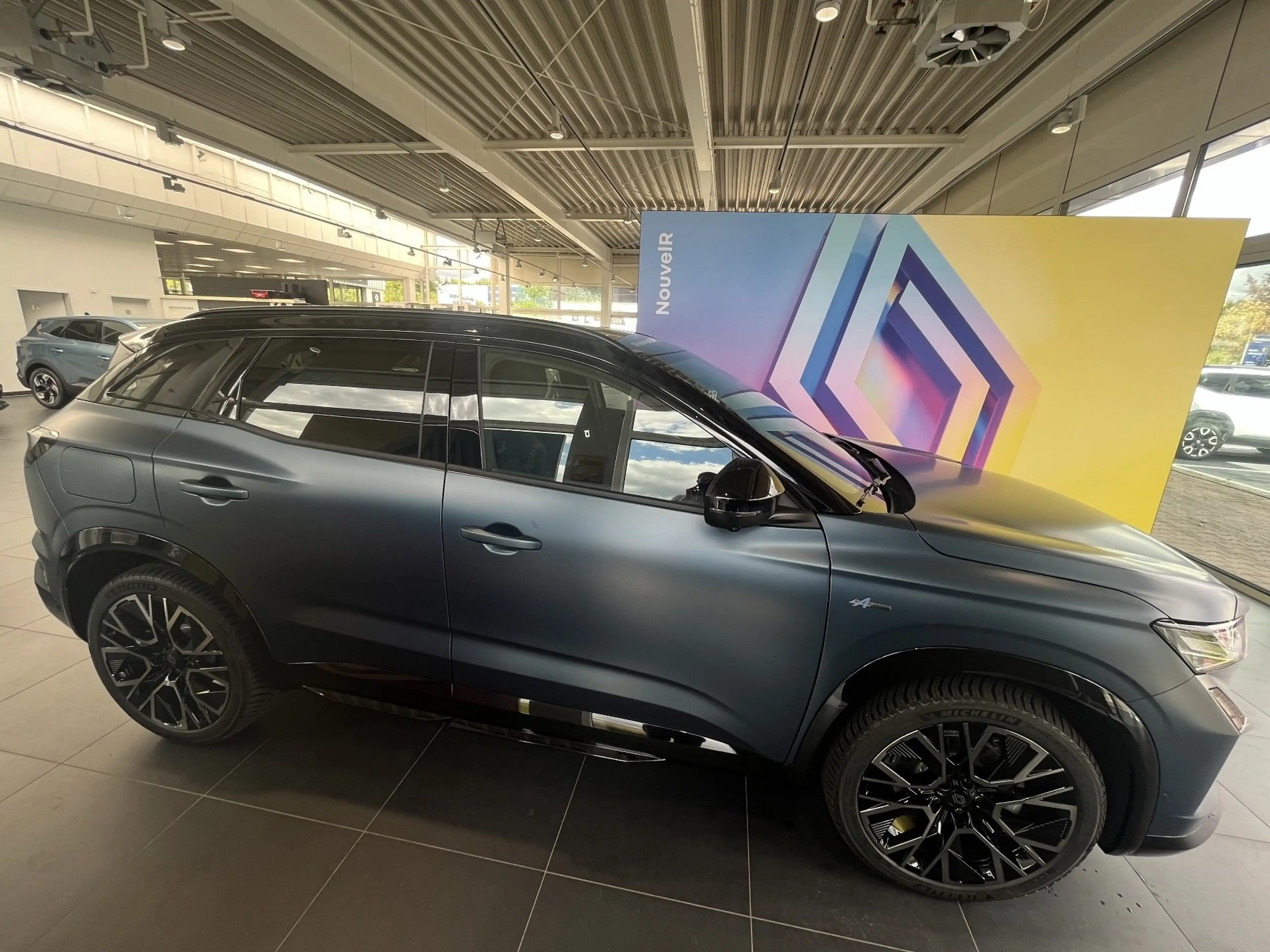 Renault Austral Esprit Alpine Full Hybrid E-Tech 200 — photo 4