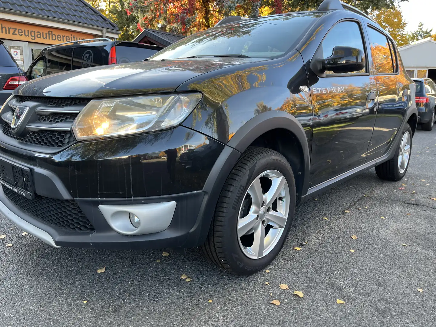 Dacia Sandero Stepway Prestige 1.Hand Standh.Klima PDC kamera Schwarz - 1