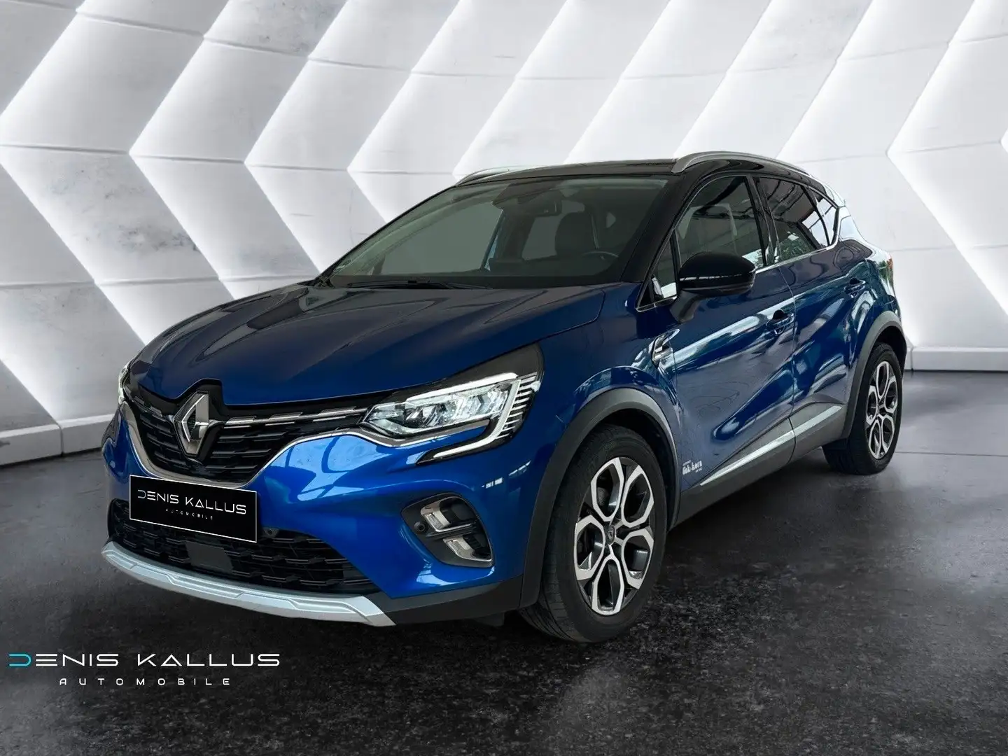 Renault Captur II 1.6 E-TECH Plug-in/Bose/EditionOne Bleu - 1