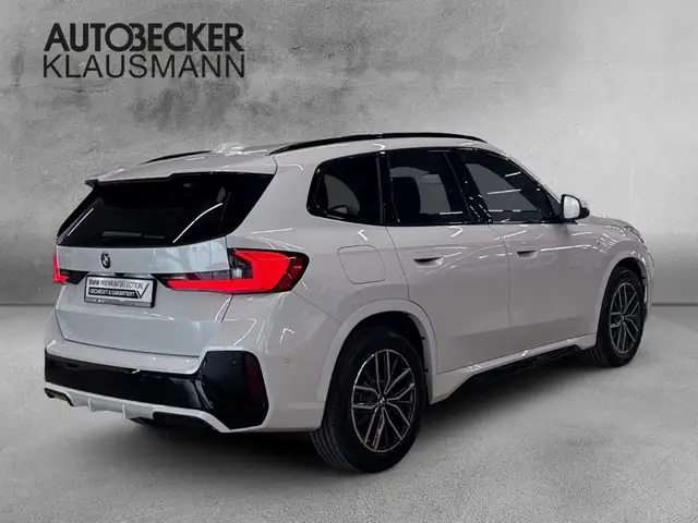 BMW X1 view 2