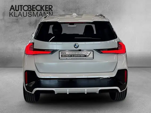 BMW X1 view 6