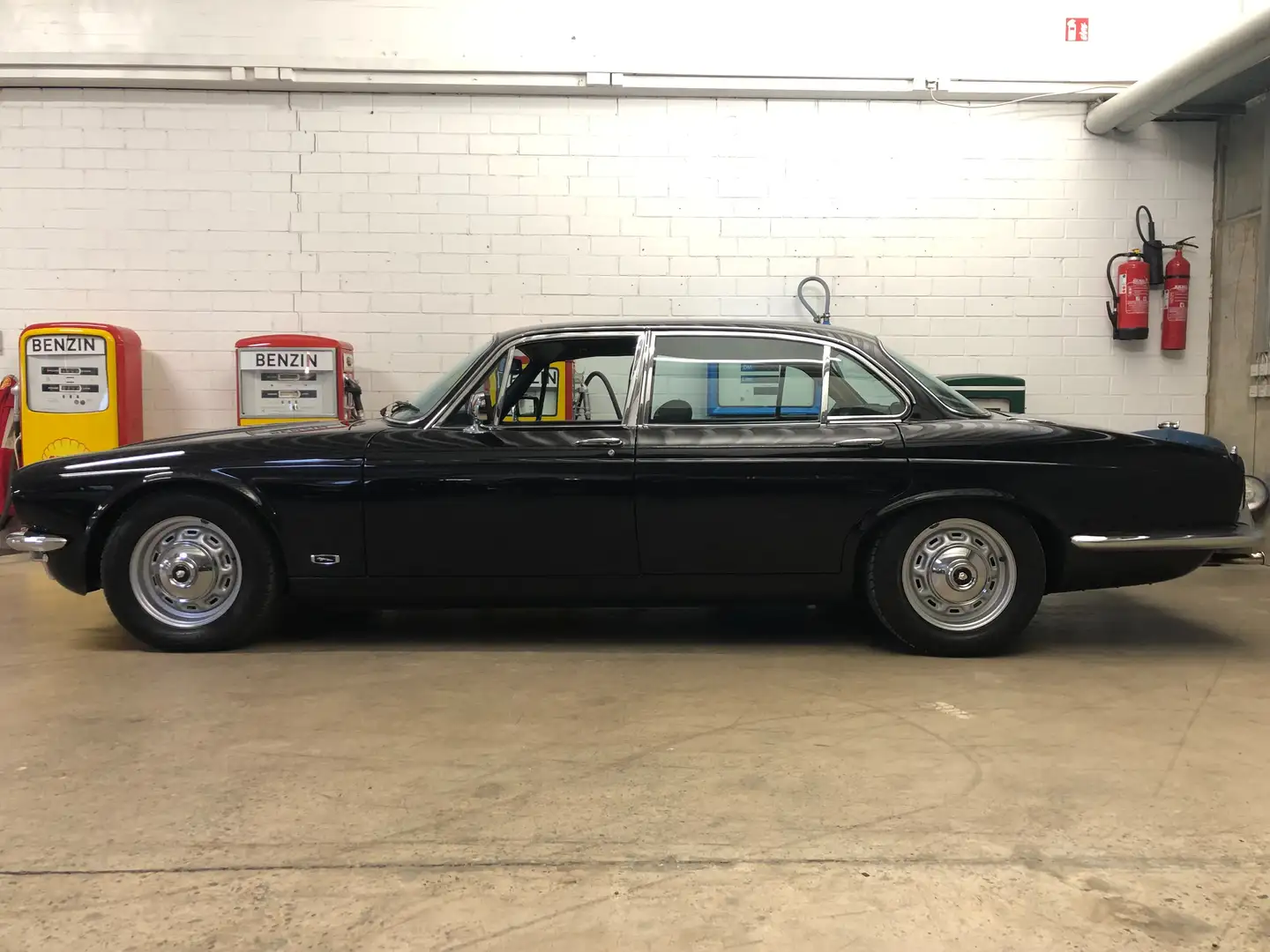 Jaguar XJ6 Azul - 1