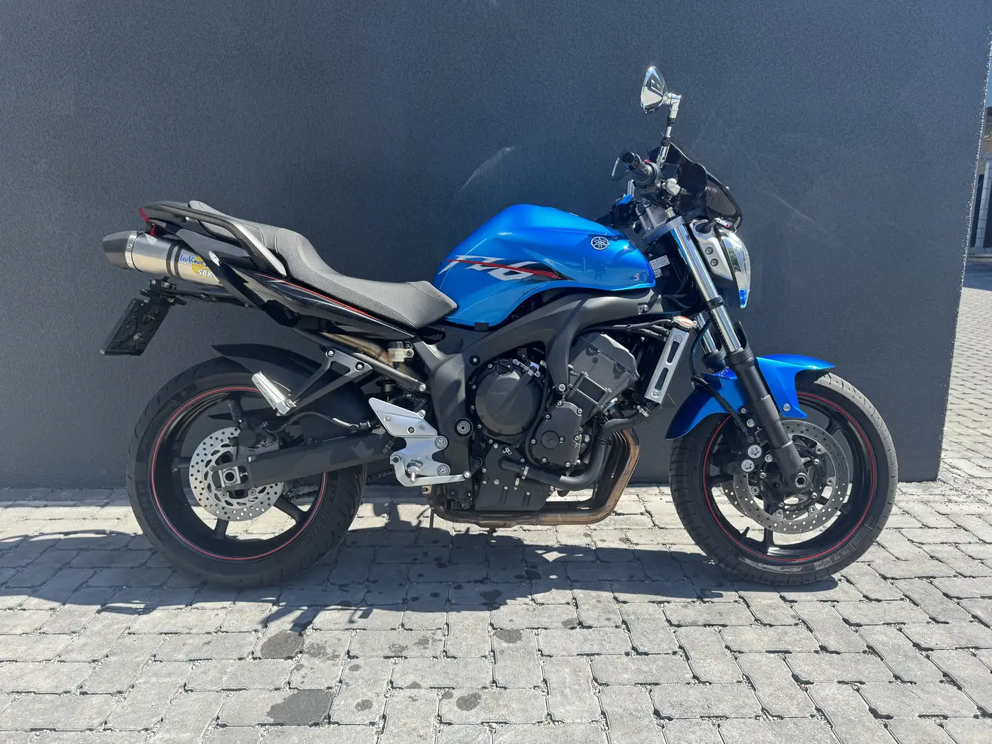 Yamaha FZ 6 Fazer 600 S2 avec seulement 7577km Albastru - 2