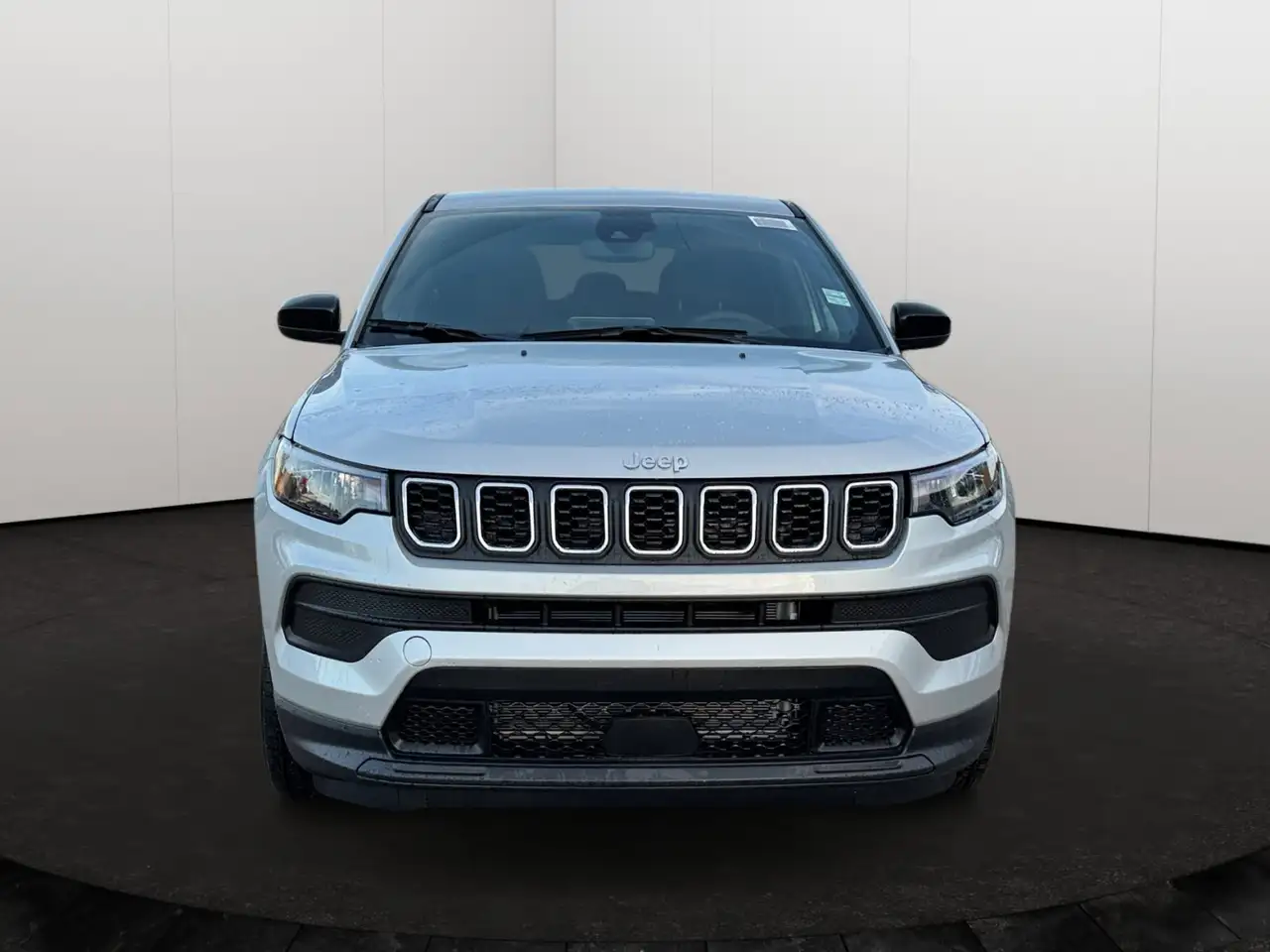 Jeep Compass photo Jeep Compass