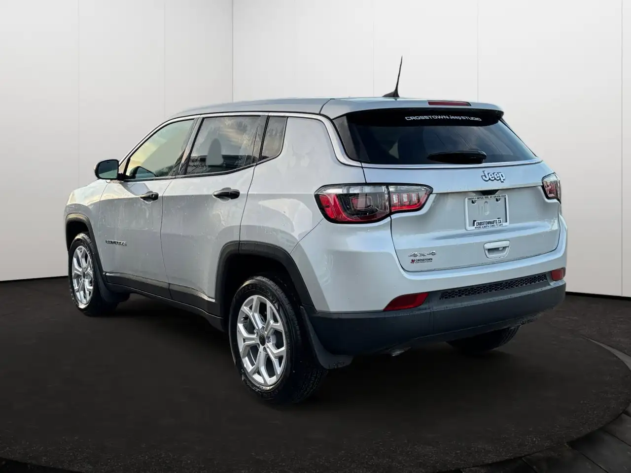 Jeep Compass photo Jeep Compass