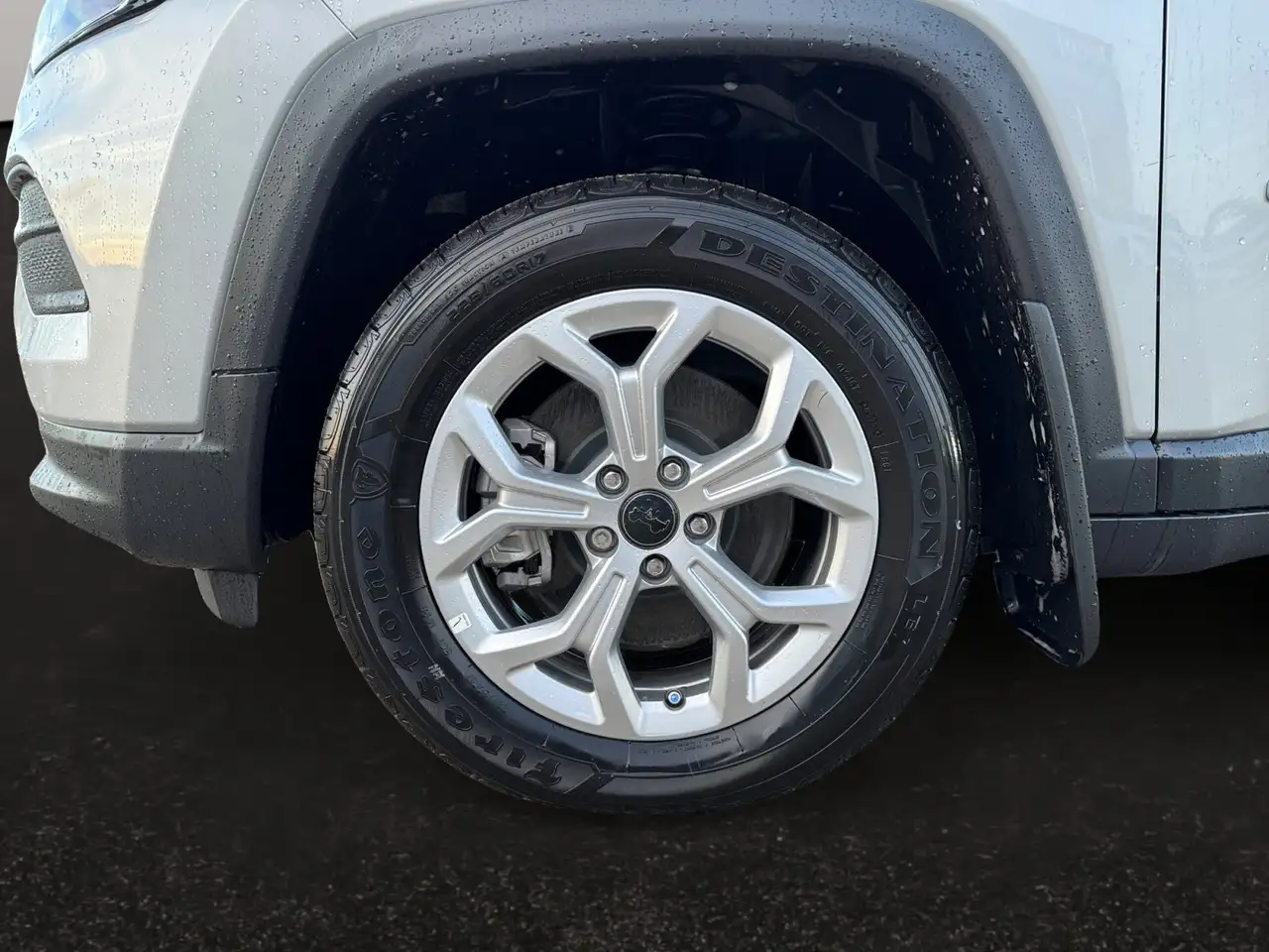 Jeep Compass photo Jeep Compass