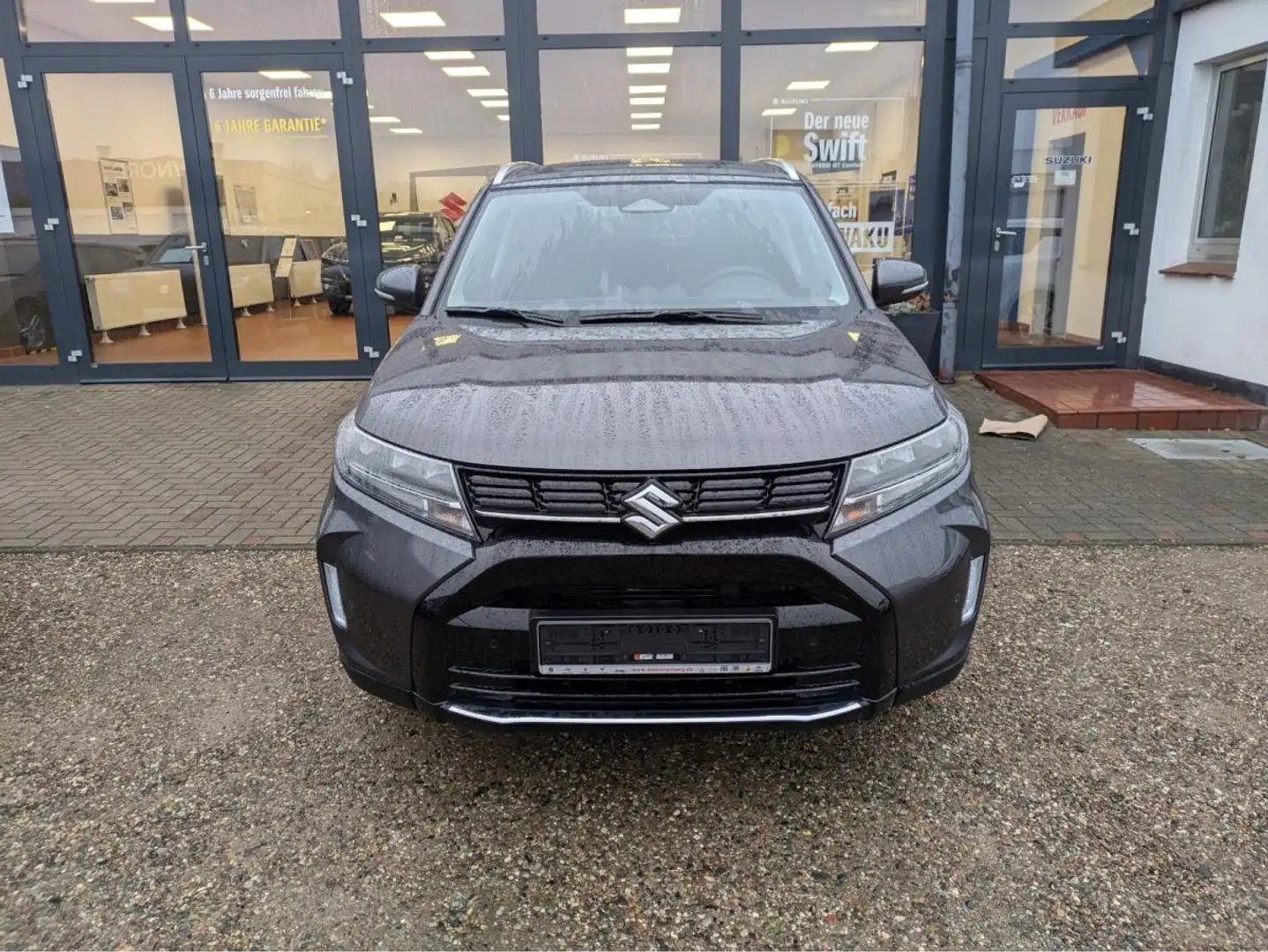 Suzuki Vitara COMFORT+ Facelift,Panoramadach,Sitzheizung, Allrad Grau - 2