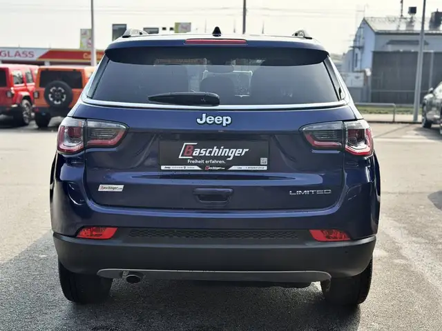 Jeep Compass view 7