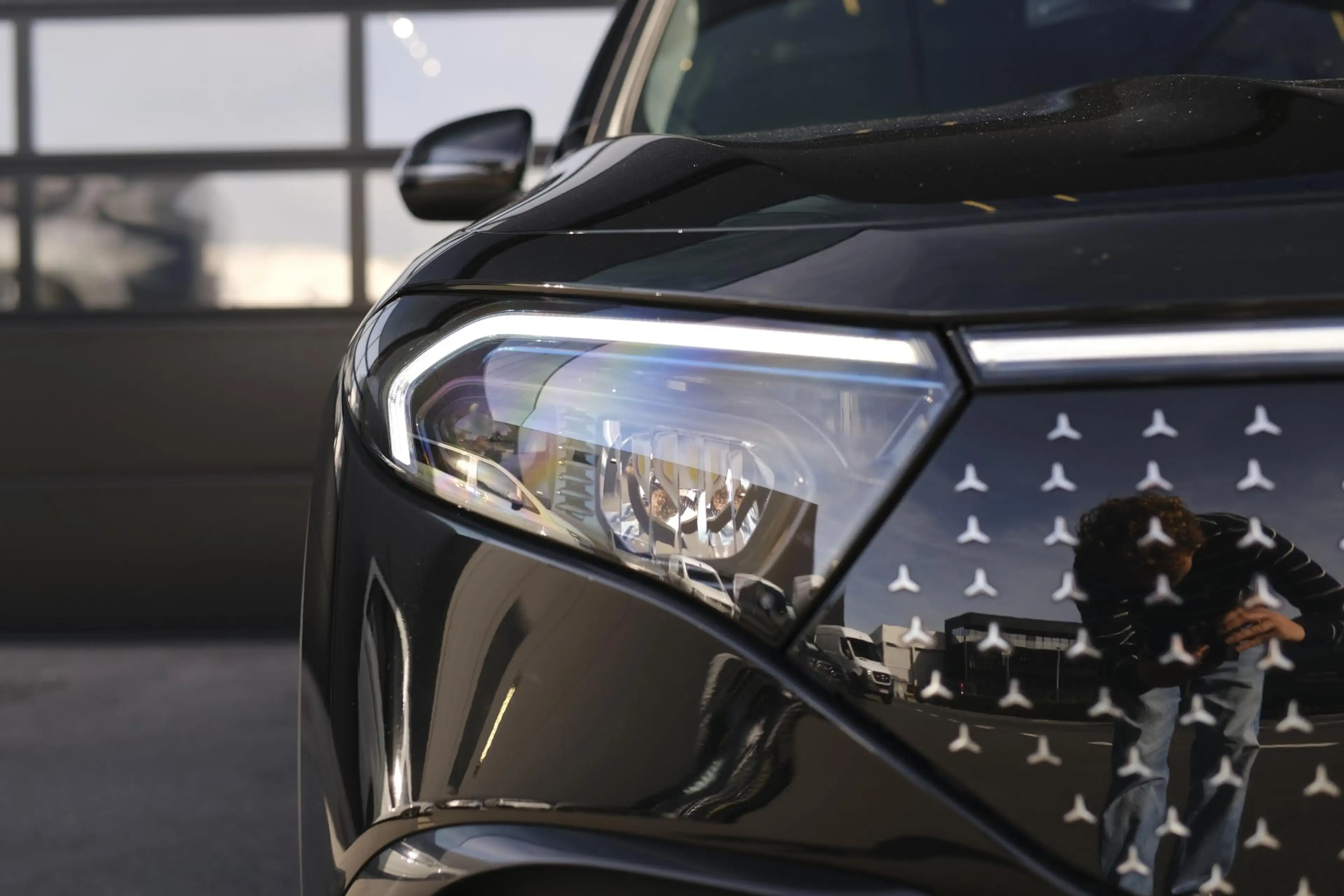 Mercedes-Benz EQB 250 250+ Star Edition + PANO + TREKHAAK + CARPLAY + — photo 11