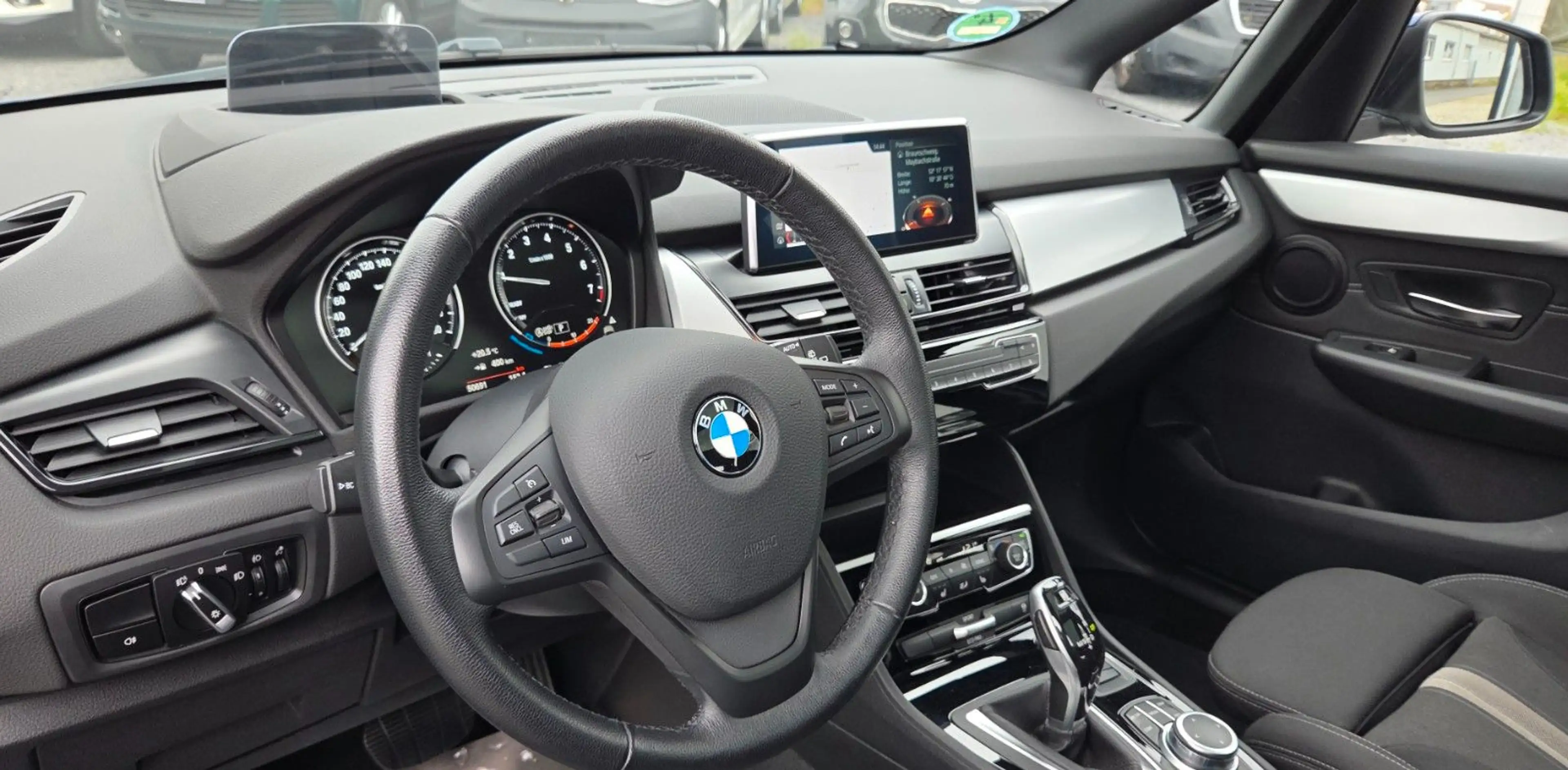 BMW 218 Pano LED CAM Navi PDC StHzg HuD — photo 10