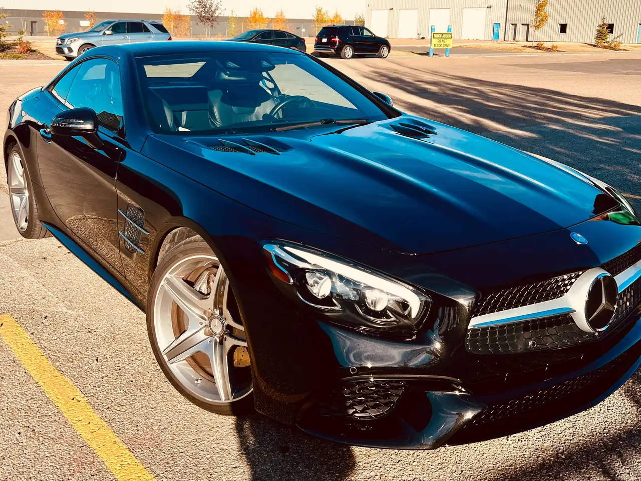 Mercedes-Benz SL снимка Mercedes-Benz SL