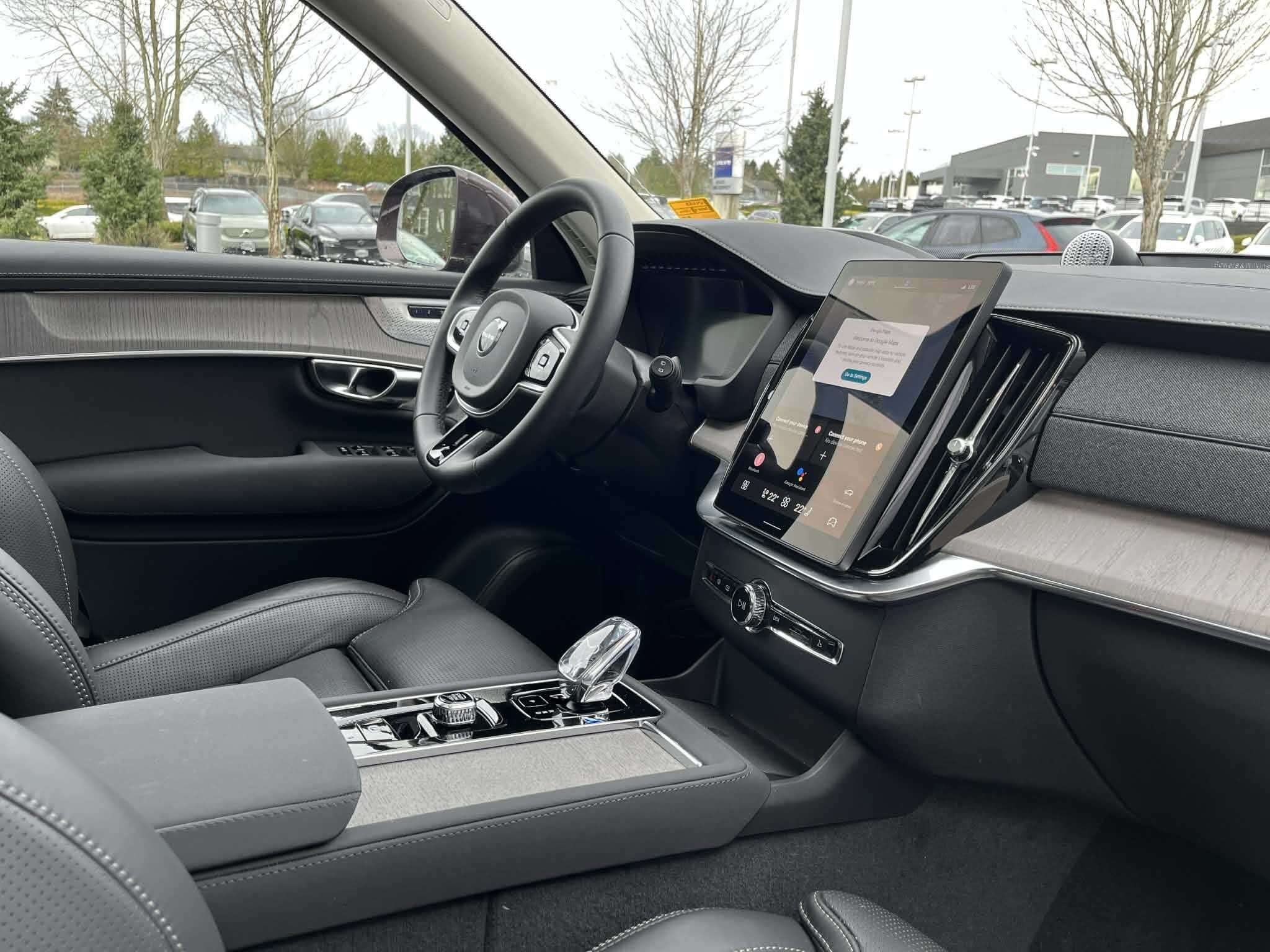 2025 Volvo XC90 2025.5 T8 AWD Ultra Bright Theme 6-Seater thumb 15