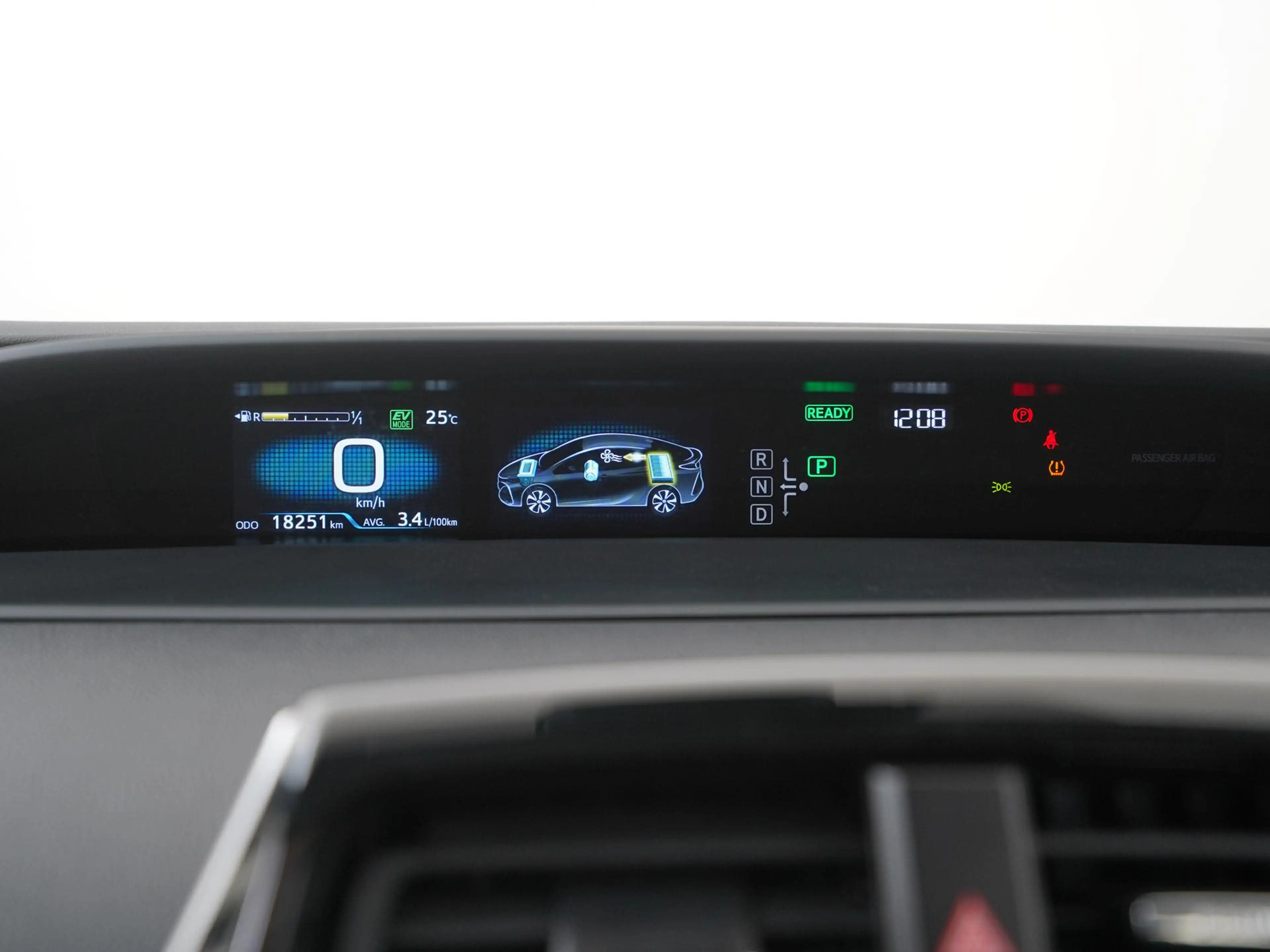Toyota Prius 1.8 Plug-in Dynamic | Zondag Open! — photo 8