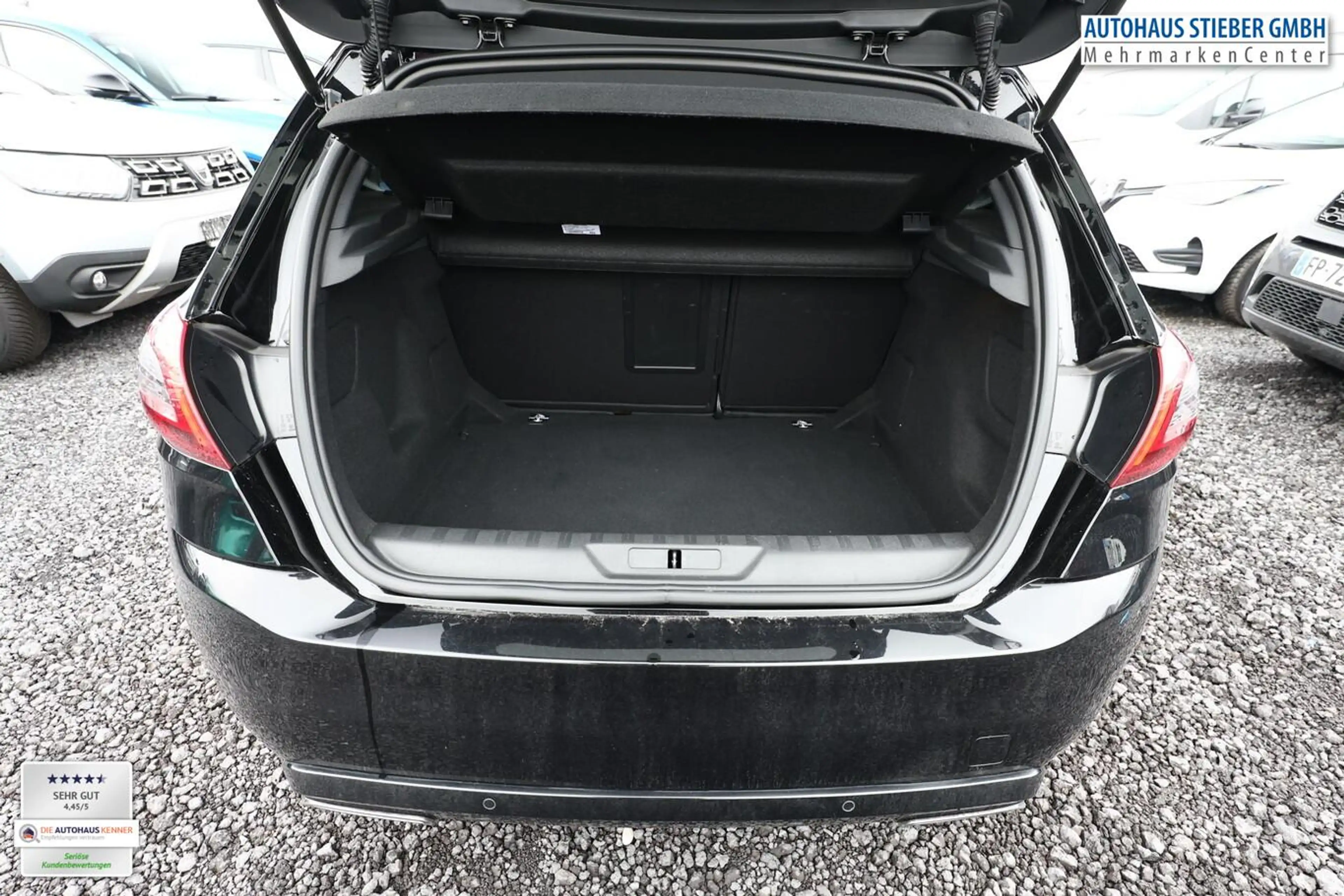 Peugeot 308 Allure 1.2 PureTech 130 Aut. LED ACC PDC Kam 96... — photo 11