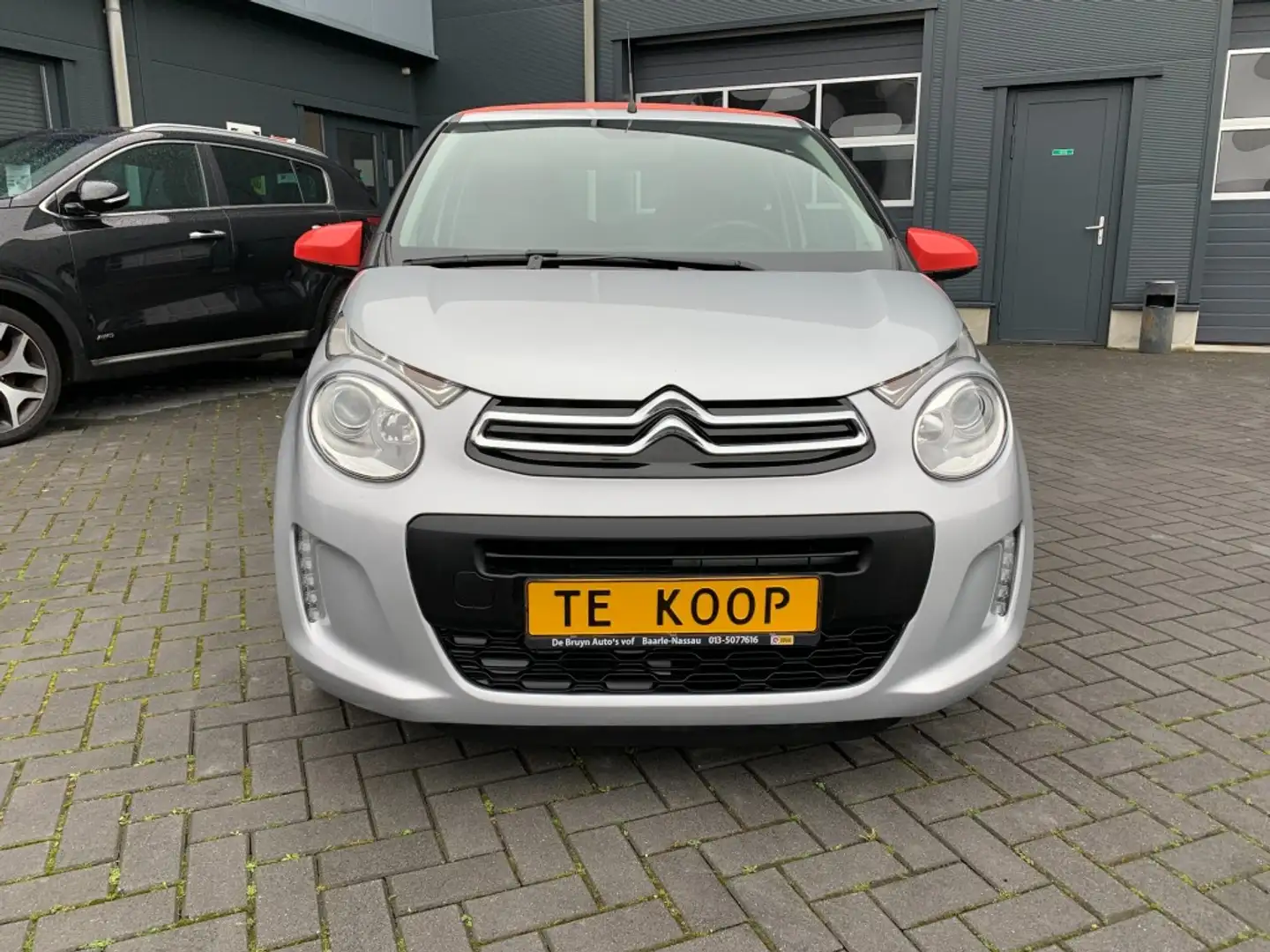 Citroen C1 1.0e-VTi Shine Cabriolet Clima Grijs - 2