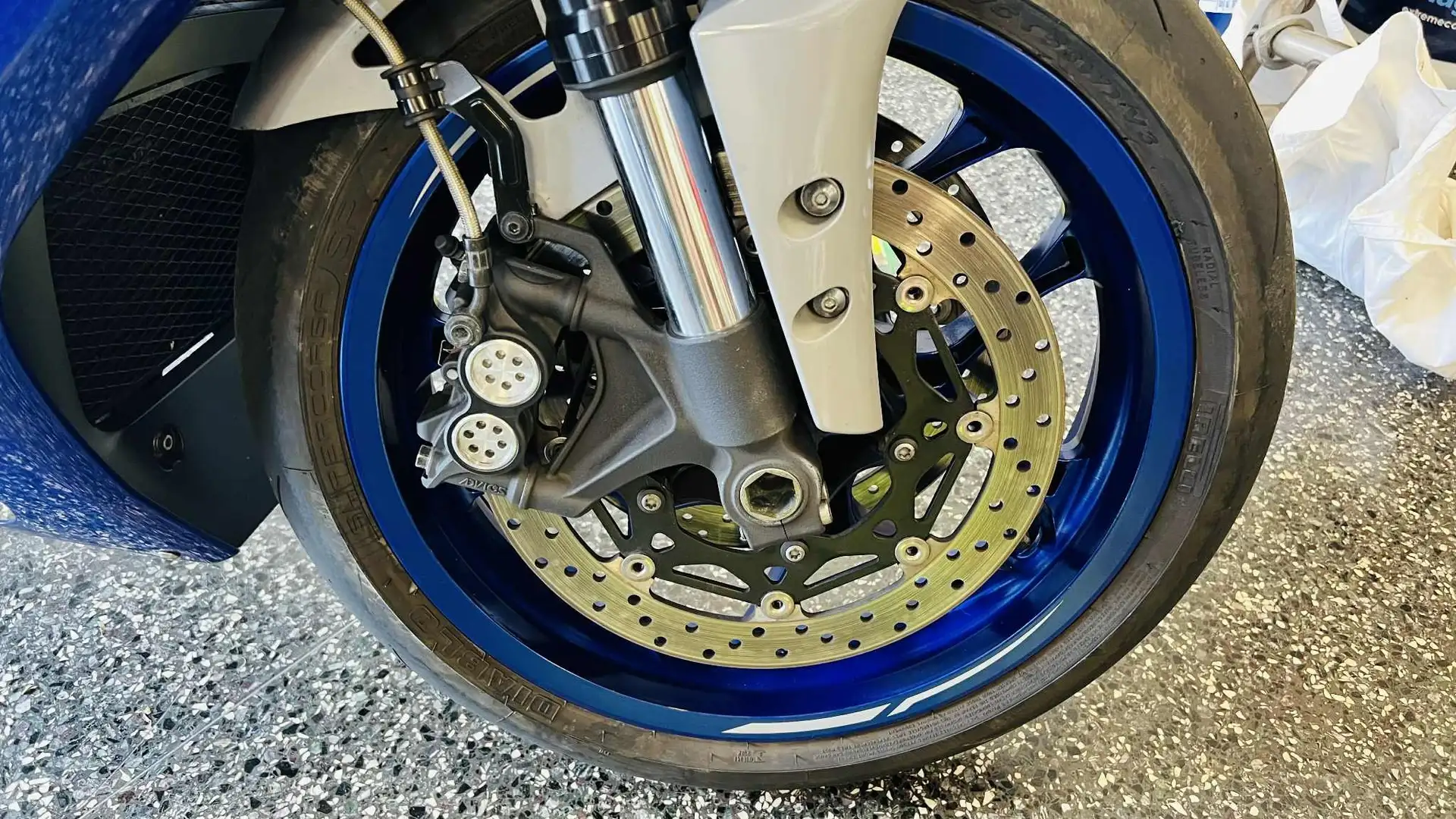 Yamaha YZF-R1 ULTIMA VERSION 5000KM 12 MESI GARANZIA Blu/Azzurro - 2
