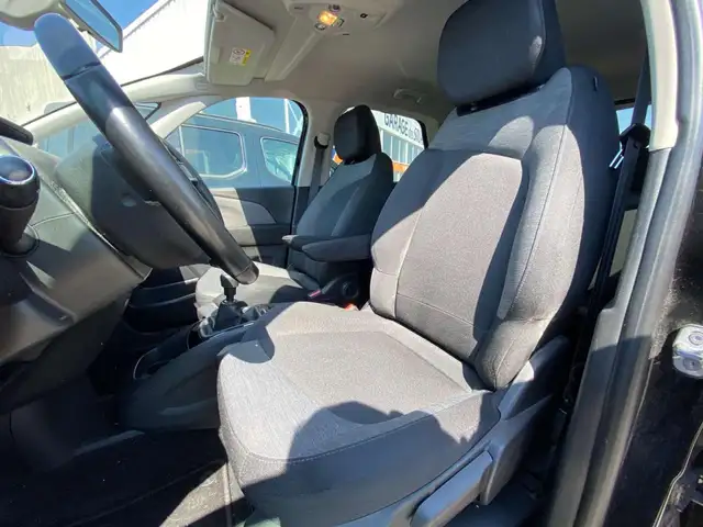 Citroen C4 Picasso view 6