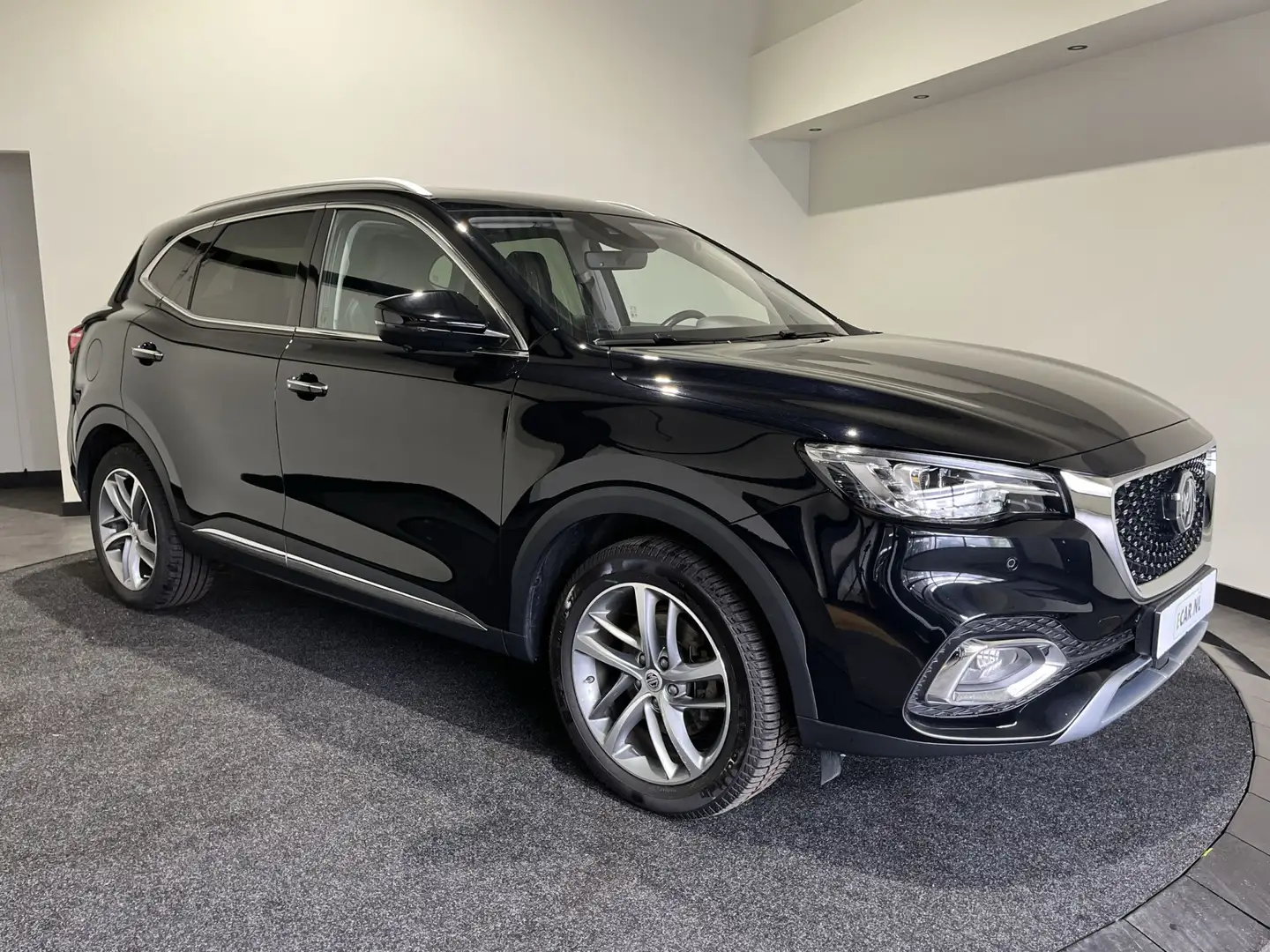MG EHS 1.5 TGDI Luxury | Panoramadak | Plug-in Hybrid | L Zwart - 1