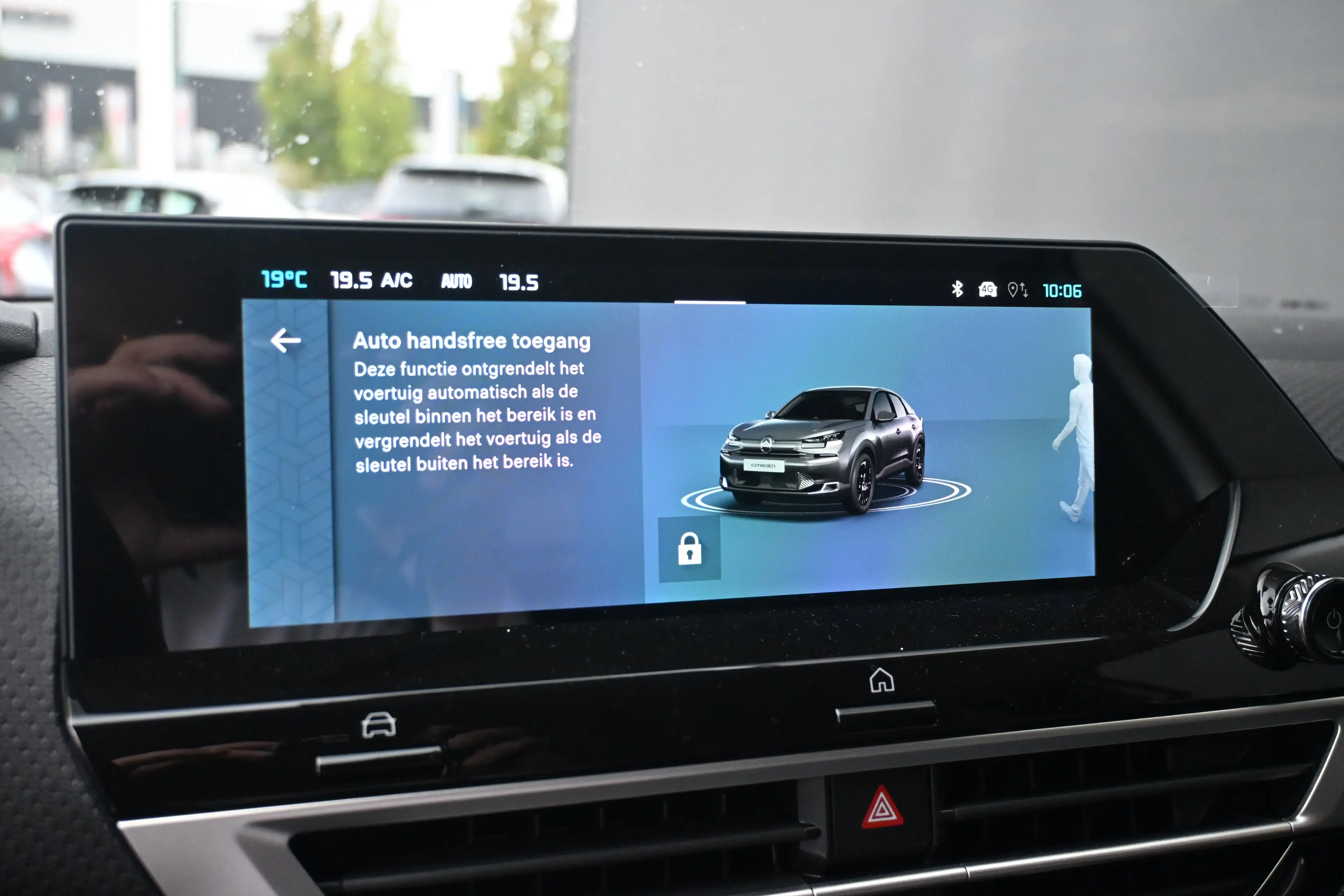 Citroen E-C4 Electric Collection 156pk Extended range 54 kWh | Navigatie — photo 20