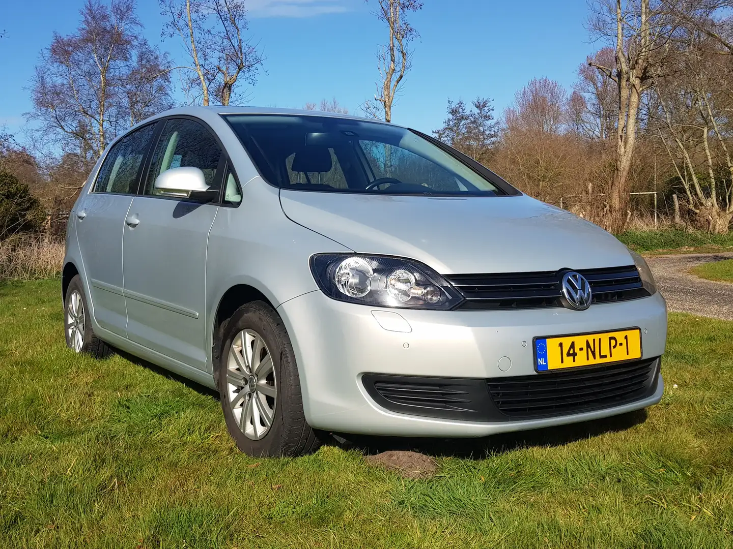 Volkswagen Golf Plus Golf Plus 1.2 TSI Comfortline Stříbrná - 2