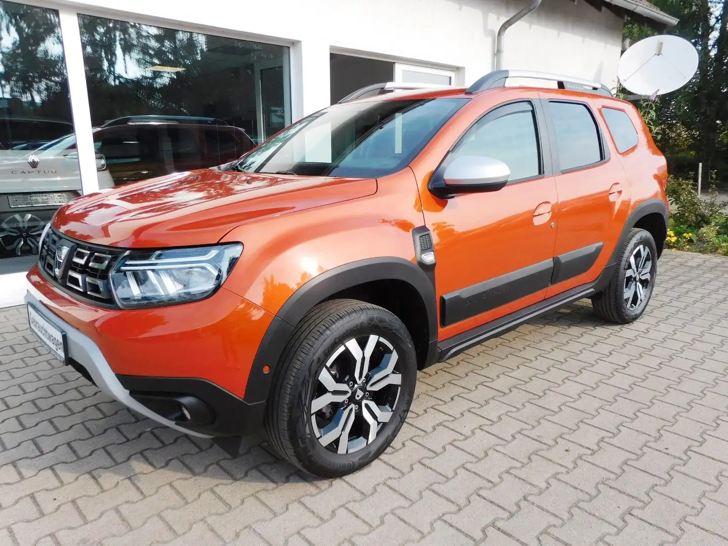 Dacia Duster II Prestige TCe 150 EDC 2WD Orange - 1