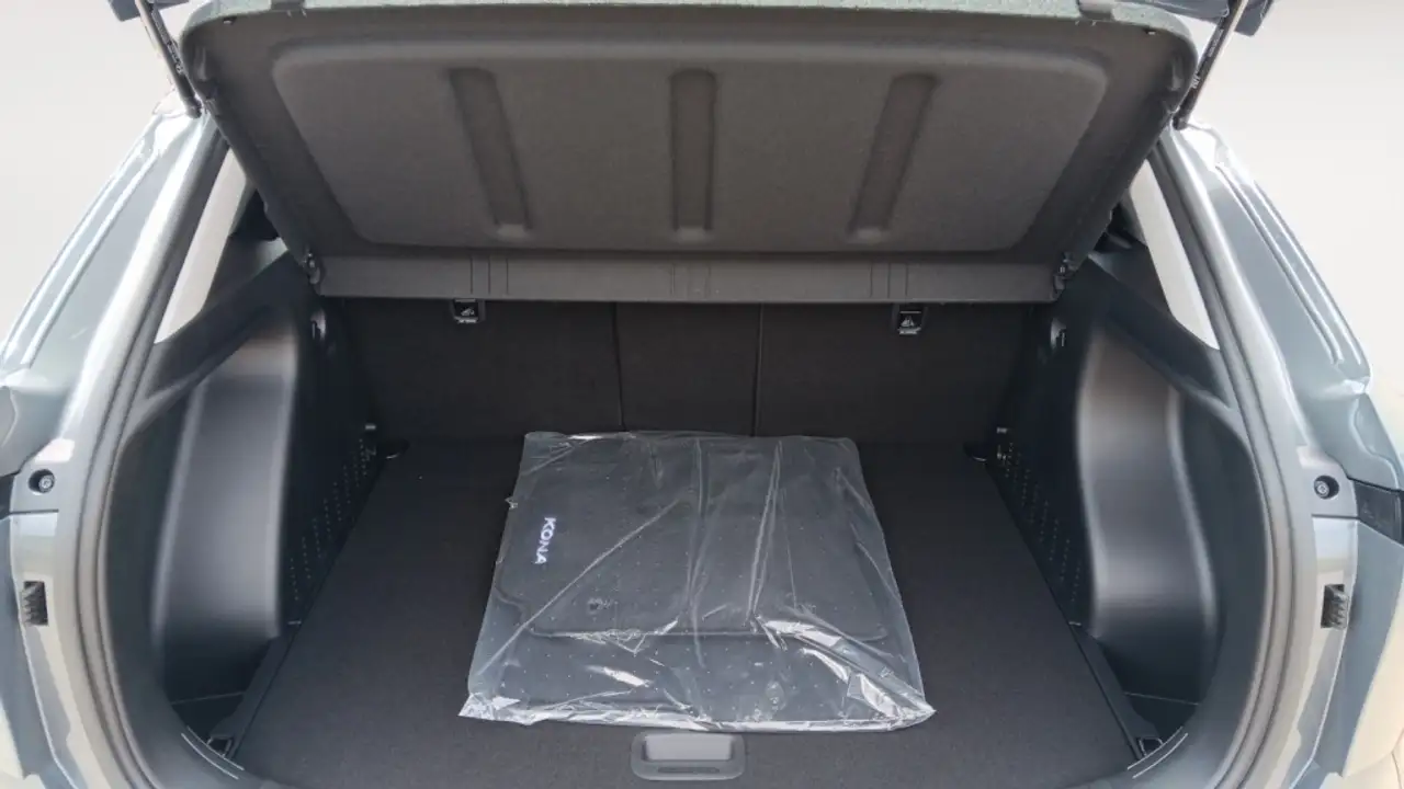 Hyundai KONA TODOTERRENO 1.6T 110KW XLS DCT 150 5P 13