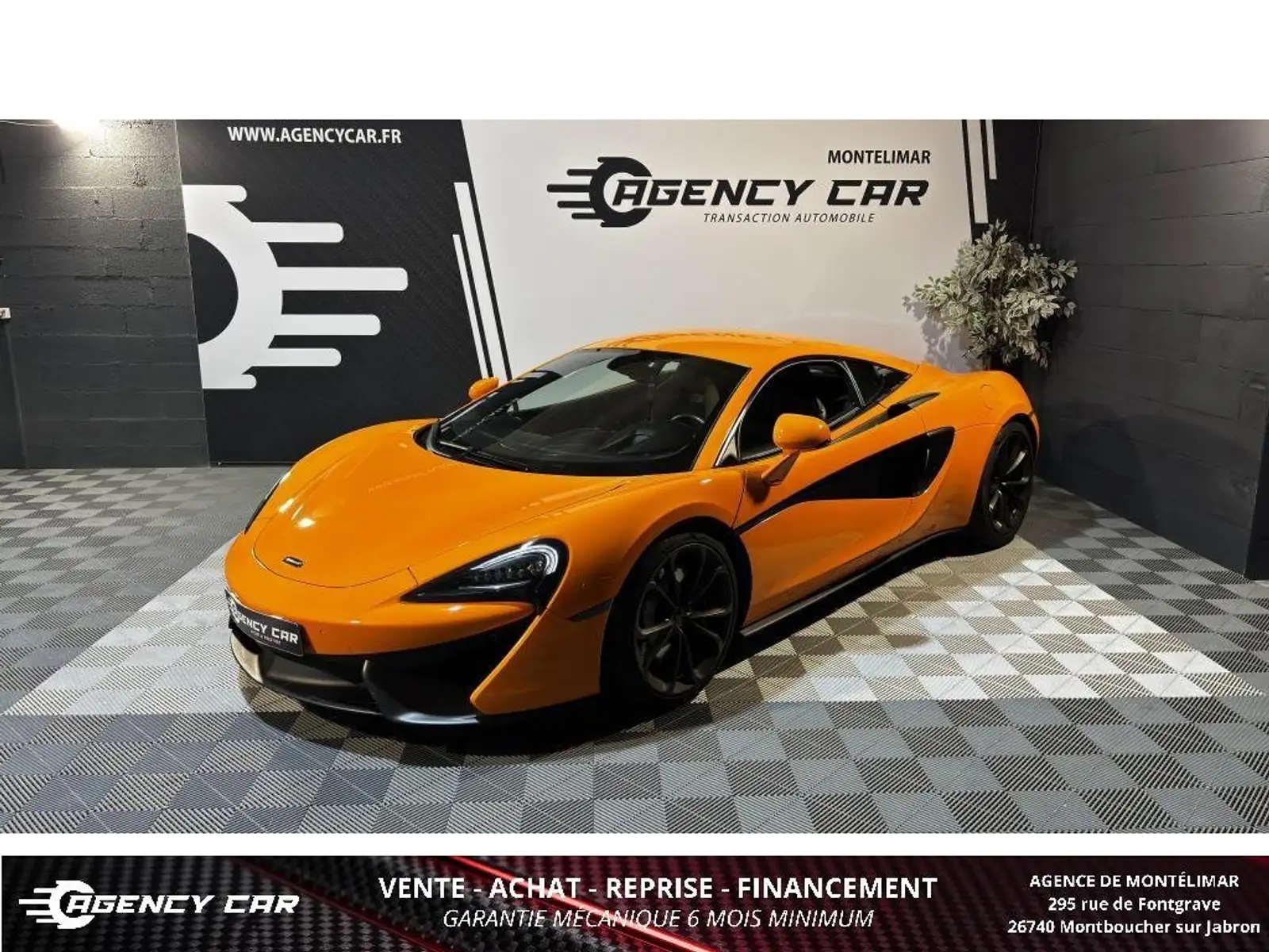 McLaren COUPE - Orange Papaye