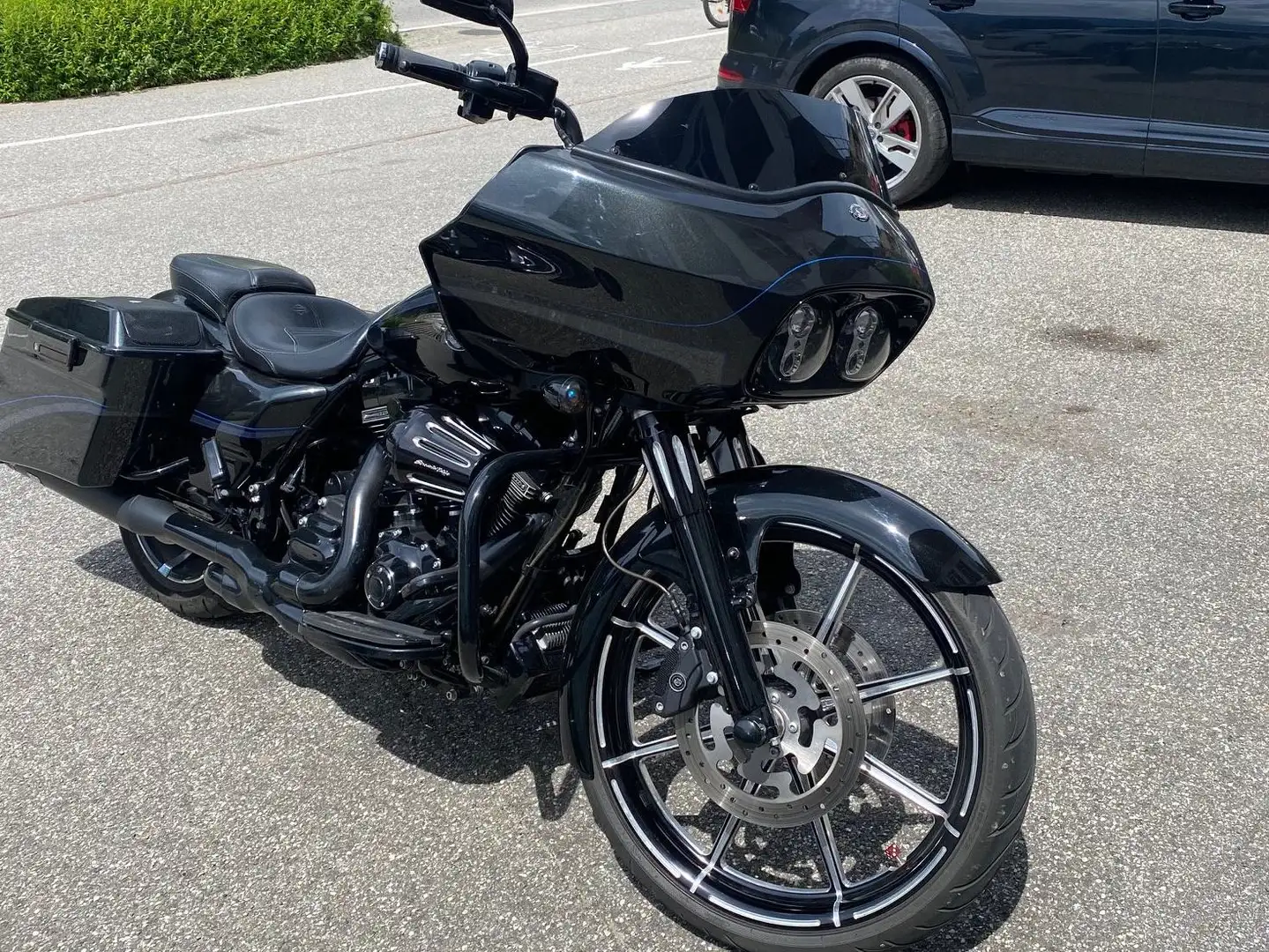 Harley-Davidson Road Glide CVO 110 th ANNIVERSARY NR 284/900 Negro - 1