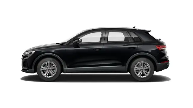 Audi Q3 view 2