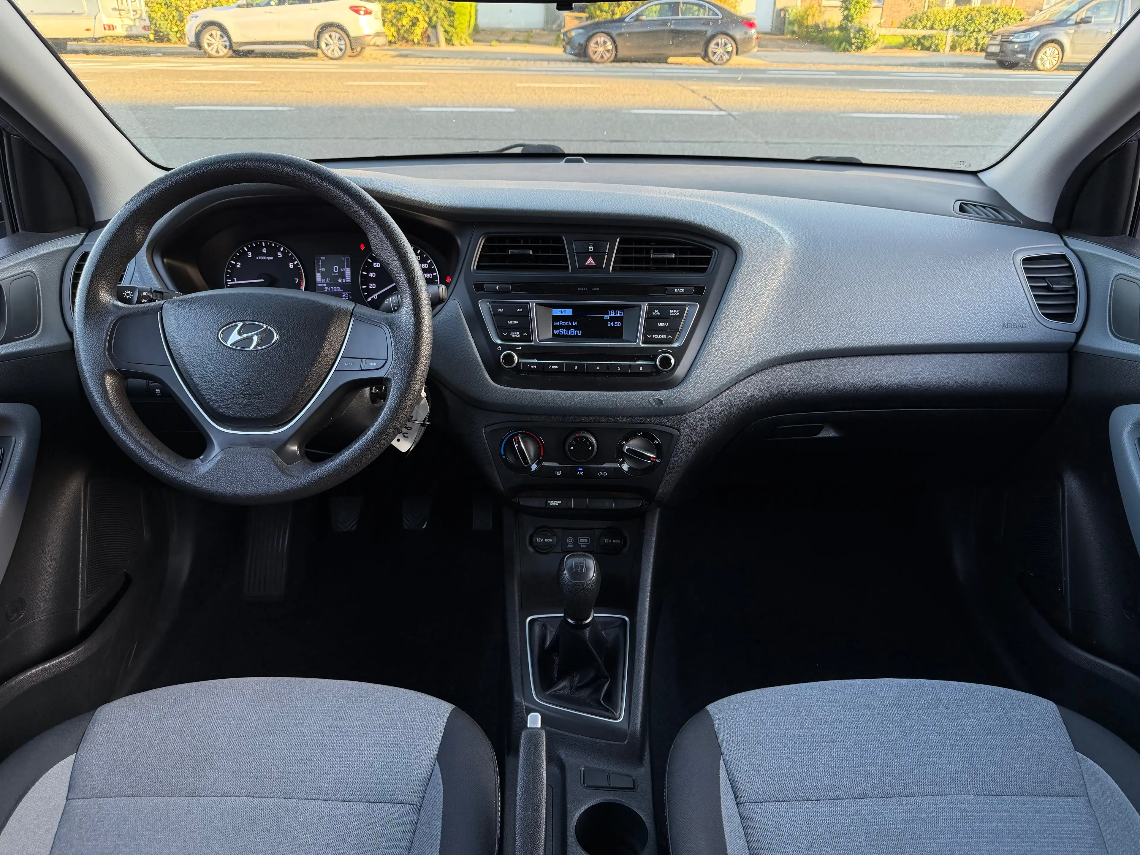 Hyundai i20 1.2i * Euro6b * Garantie — photo 9