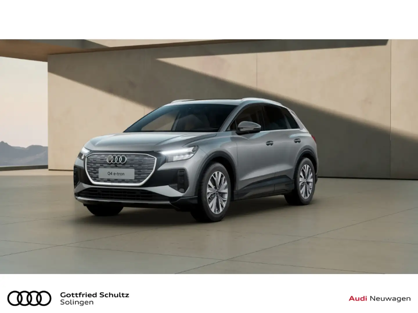 Audi Q4 e-tron 40 AHK  Pano Assistenzpaket Fahren & Advanced Grau - 1