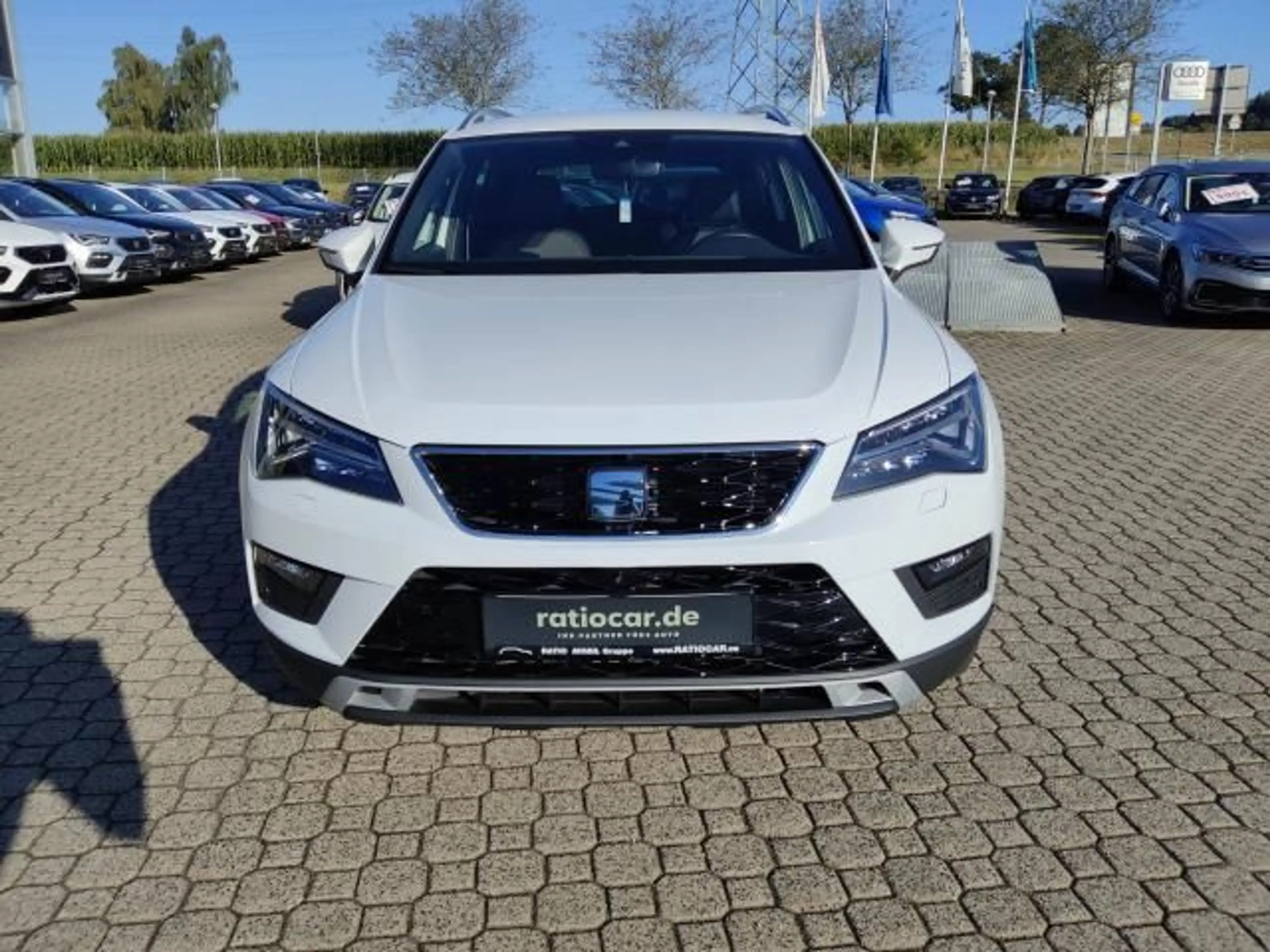SEAT Ateca ATECA XCELLENCE 2.0 TSI DSG 4DRIVE NAVI SITZHEI. — photo 10