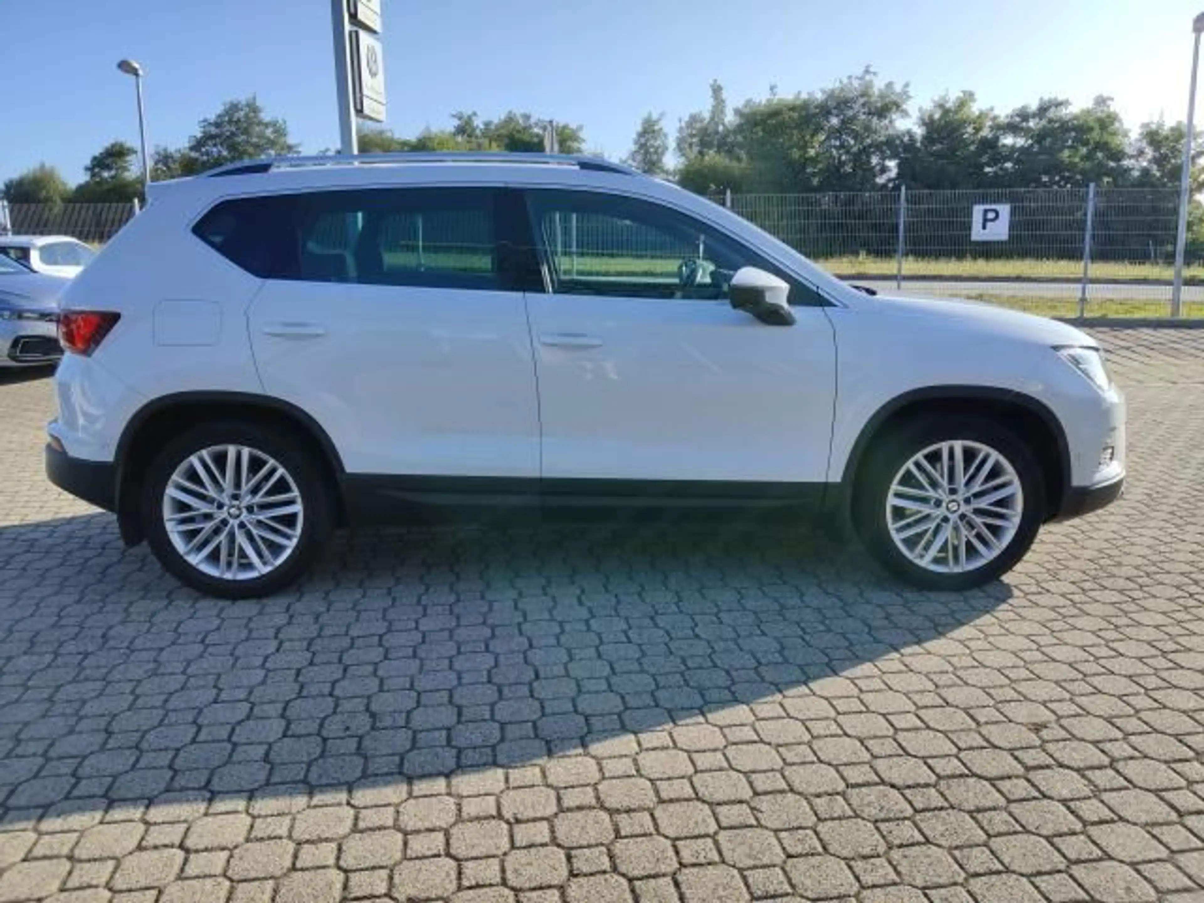 SEAT Ateca ATECA XCELLENCE 2.0 TSI DSG 4DRIVE NAVI SITZHEI. — photo 8