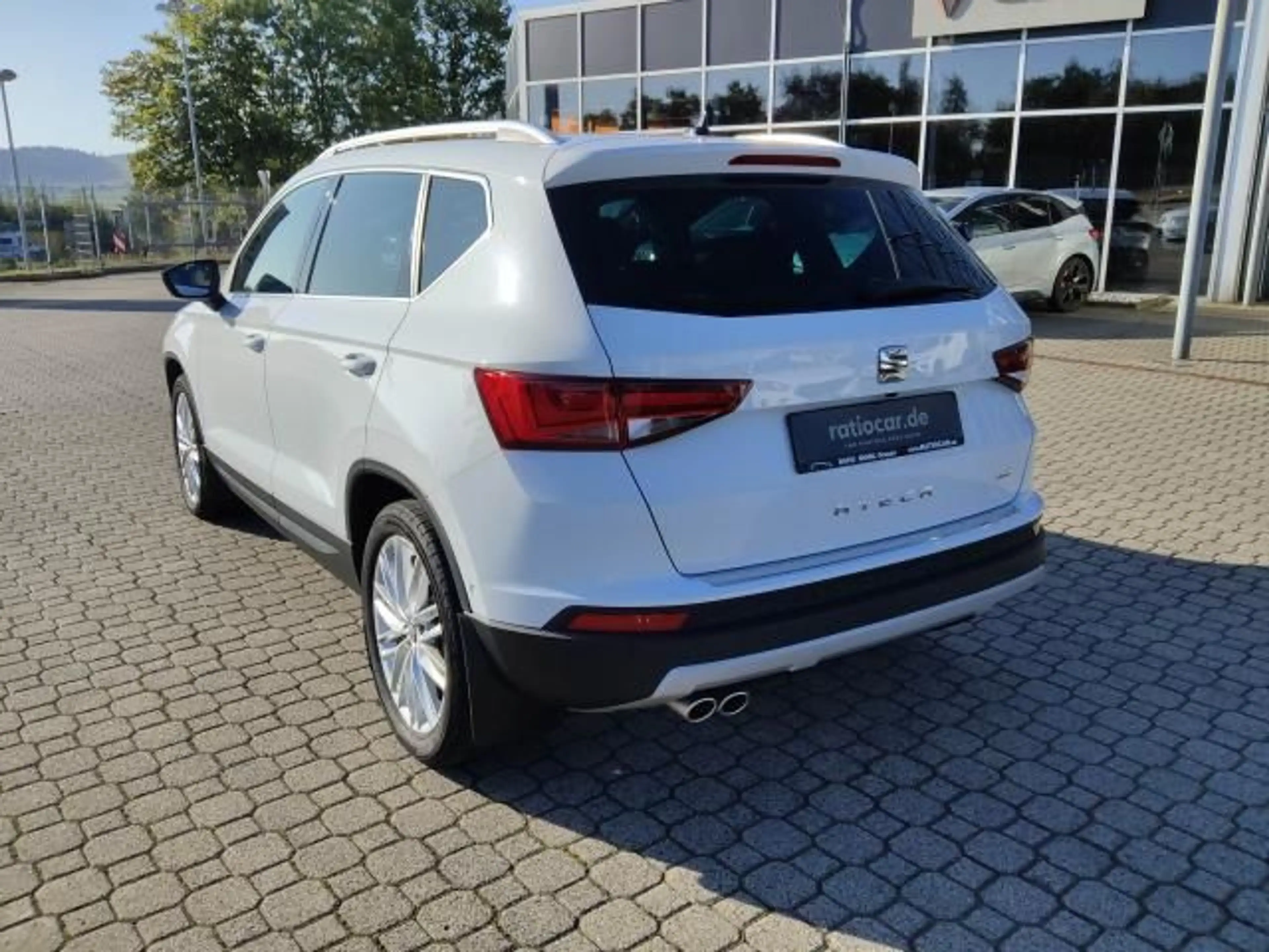 SEAT Ateca ATECA XCELLENCE 2.0 TSI DSG 4DRIVE NAVI SITZHEI. — photo 3