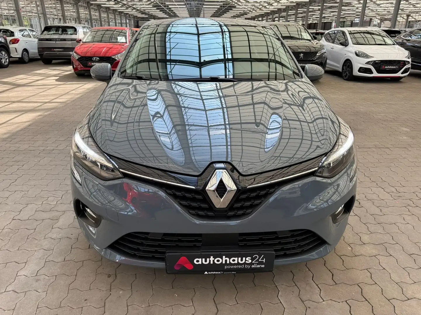 Renault Clio V 1.0TCe 90  Experience|LED|Klima|Bluetooth Grau - 2