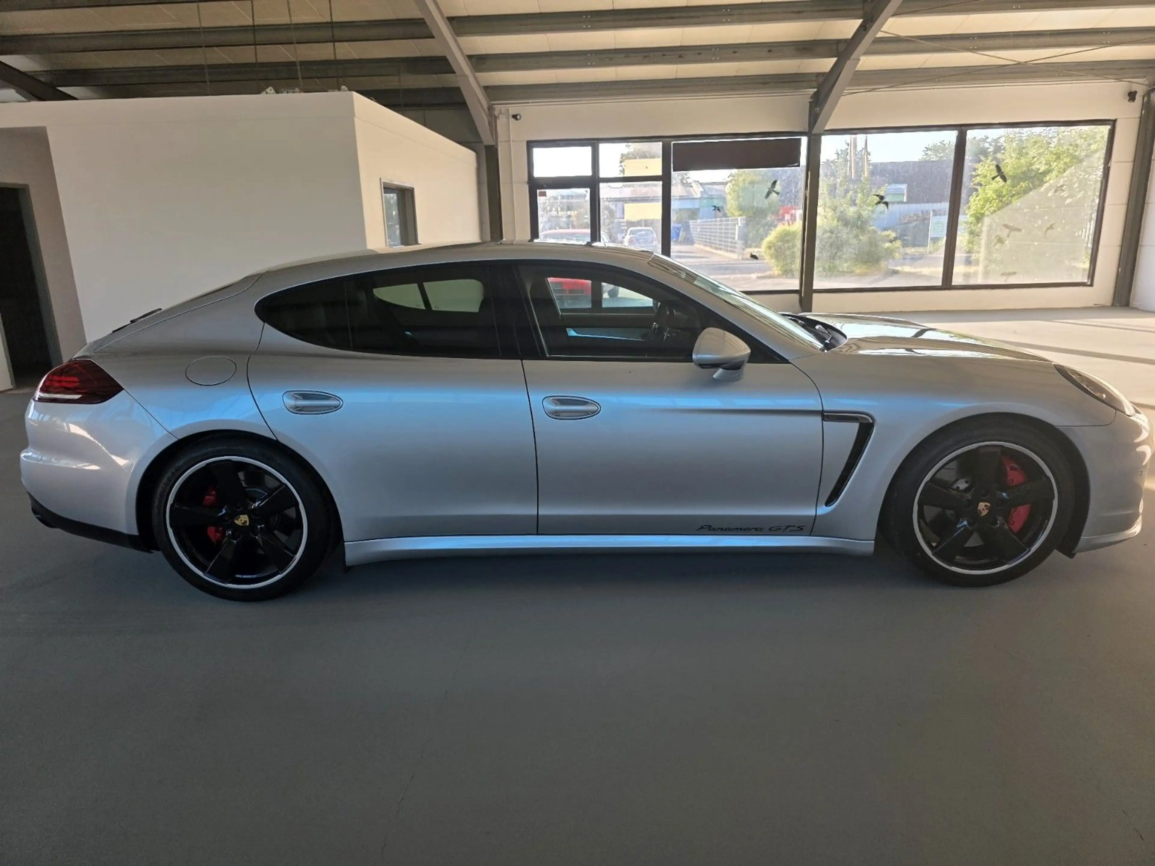 Porsche Panamera GTS — photo 6